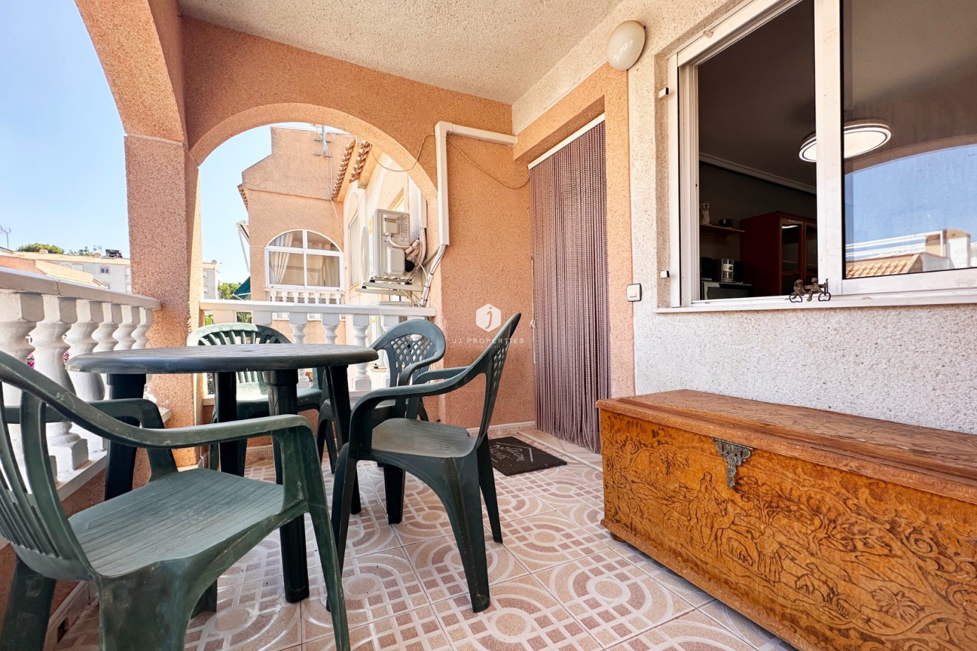 Z drugiej ręki - Bungalow -
Torrevieja - Costa Blanca