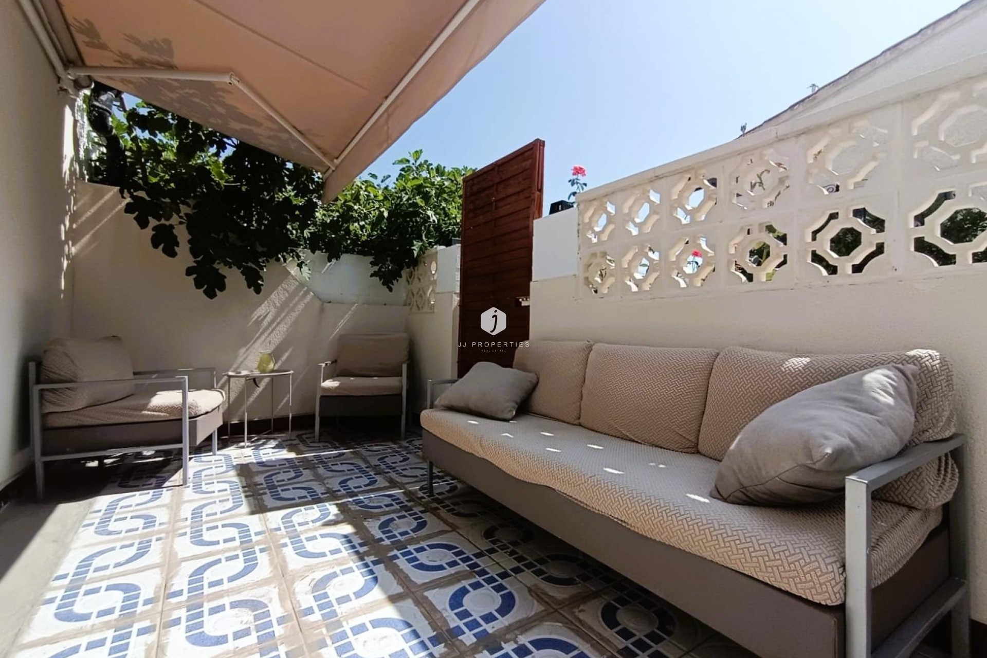 Z drugiej ręki - Bungalow -
Torrevieja - Costa Blanca