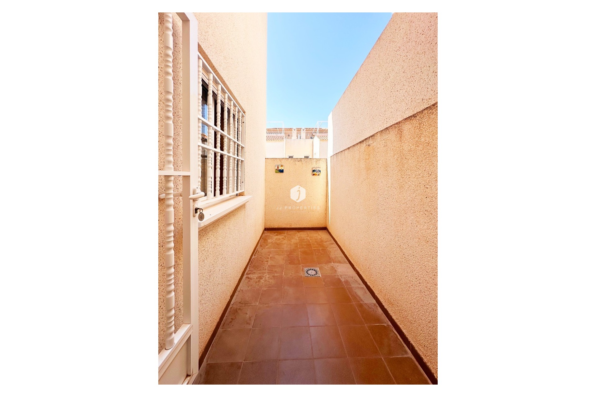 Z drugiej ręki - Bungalow -
Torrevieja - Costa Blanca