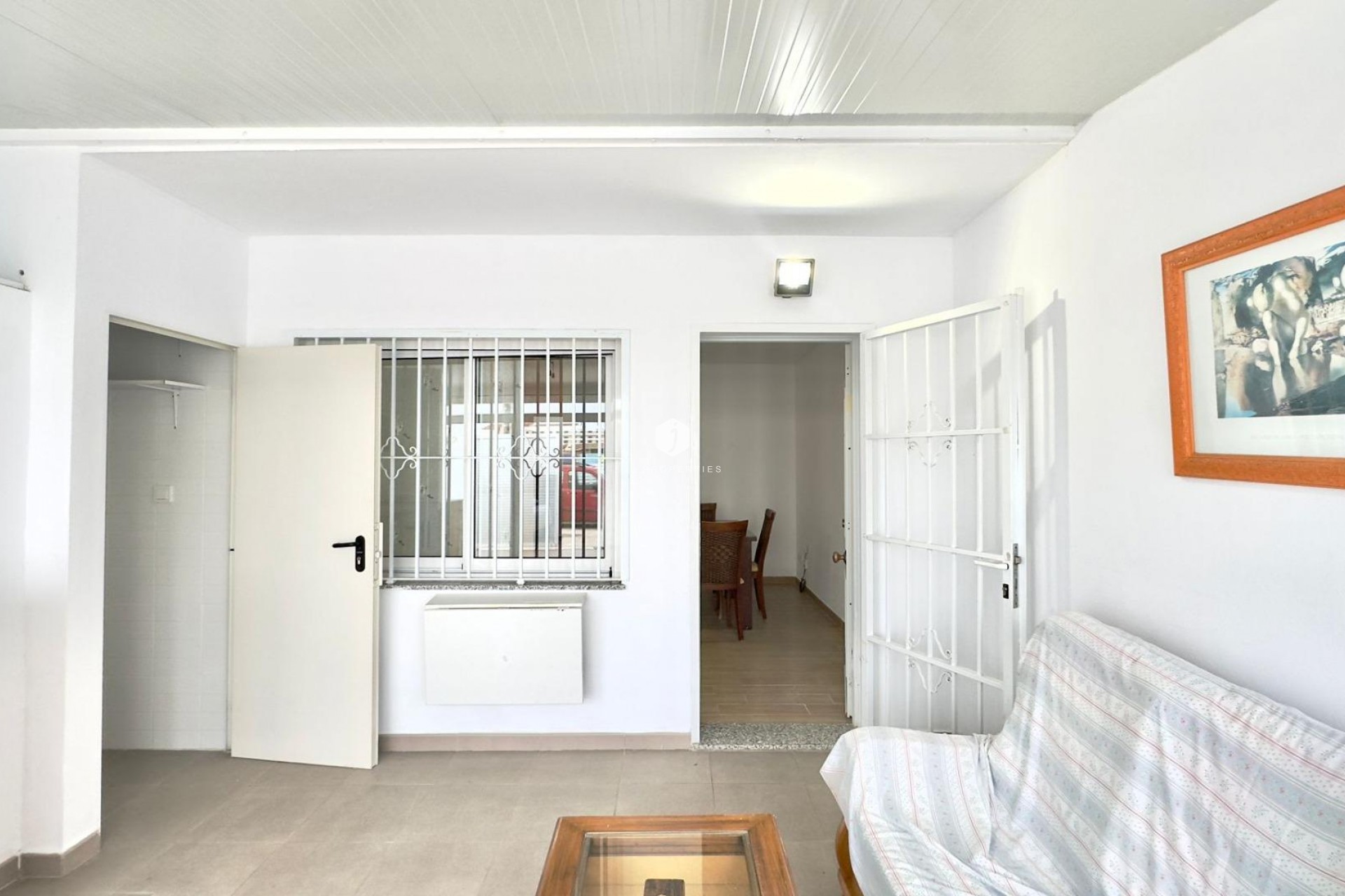 Z drugiej ręki - Bungalow -
Torrevieja - El Limonar