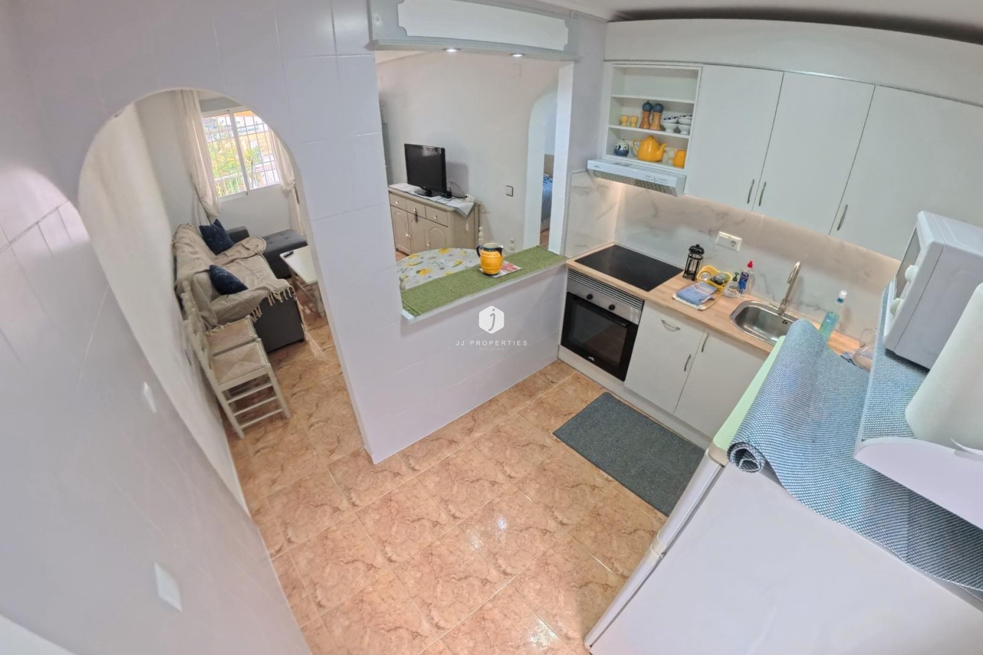 Z drugiej ręki - Bungalow -
Torrevieja - El Limonar