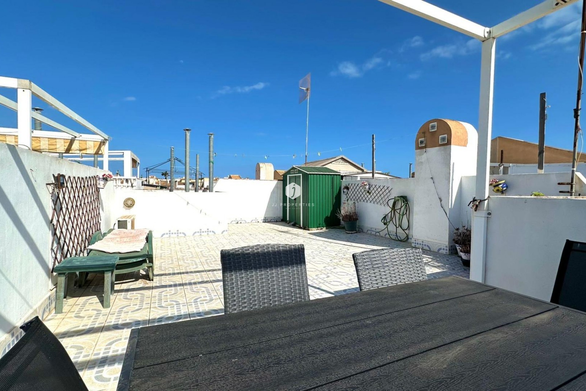 Z drugiej ręki - Bungalow -
Torrevieja - El Limonar