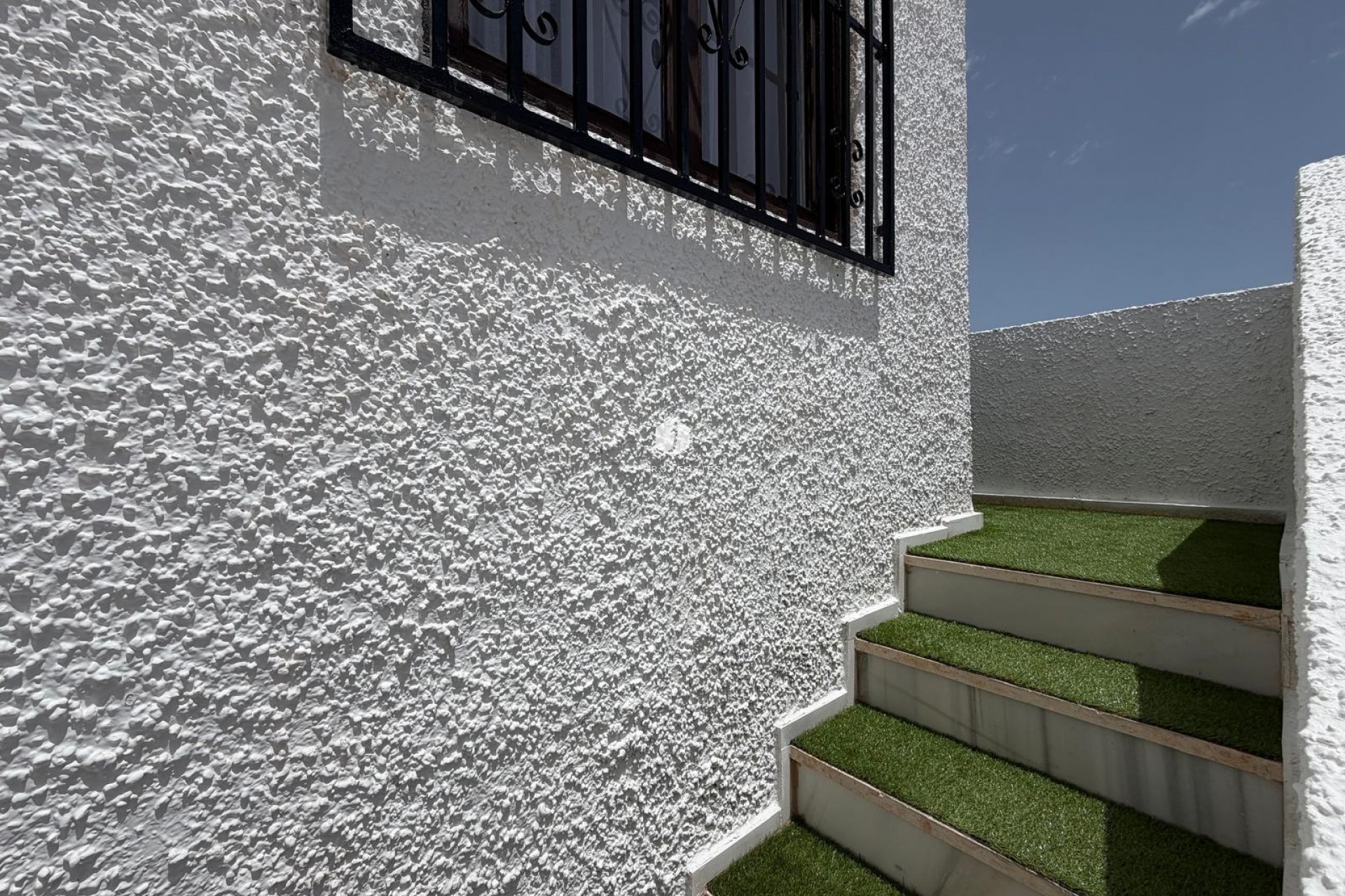 Z drugiej ręki - Bungalow -
Torrevieja - El Limonar