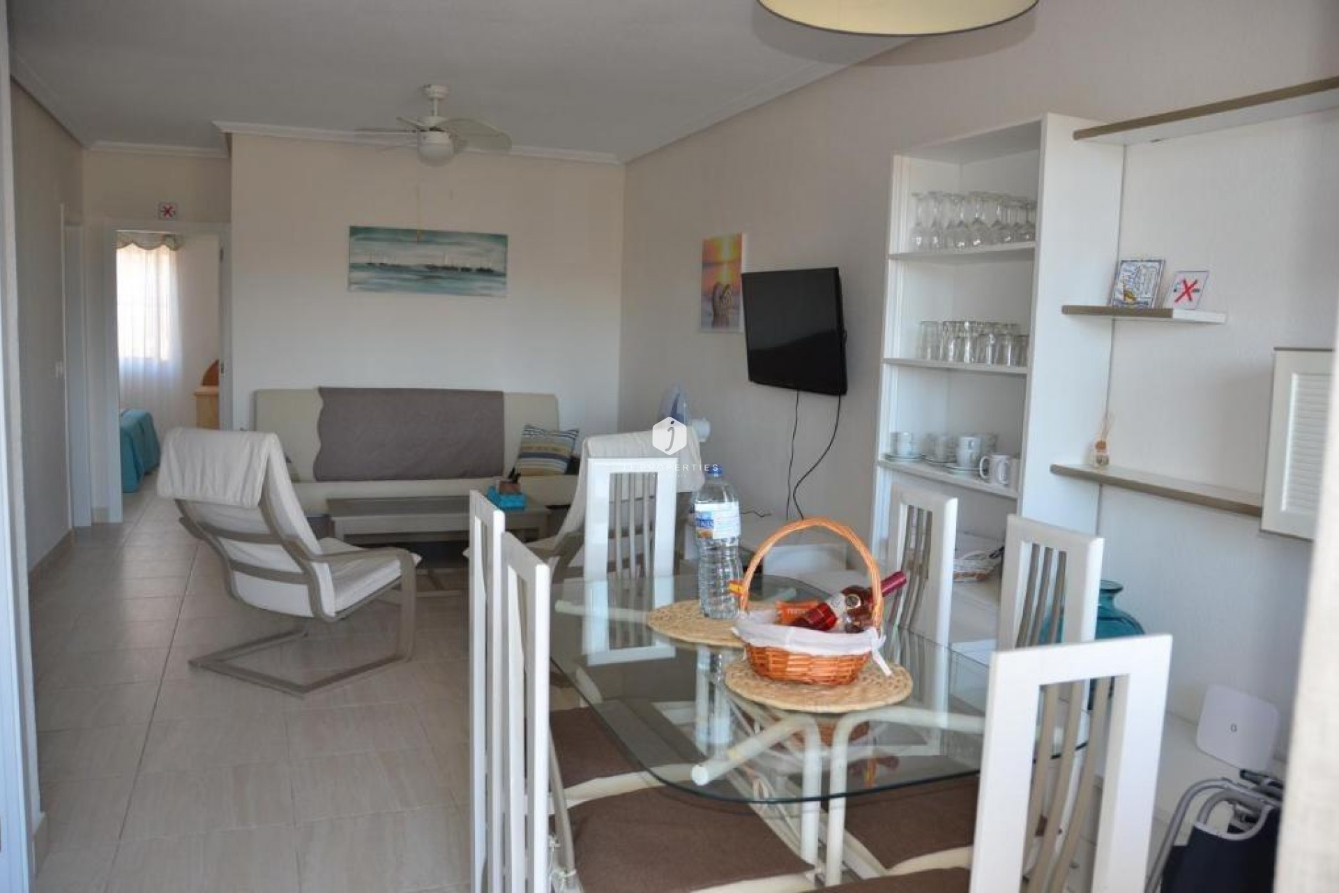 Z drugiej ręki - Bungalow -
Torrevieja - La Mata