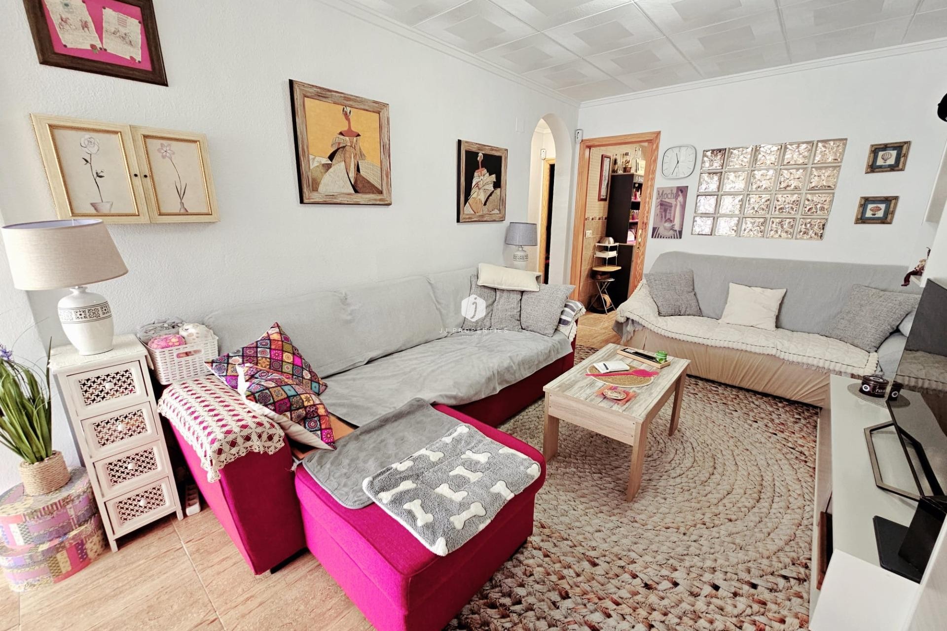 Z drugiej ręki - Bungalow -
Torrevieja - La Siesta - El Salado - Torreta