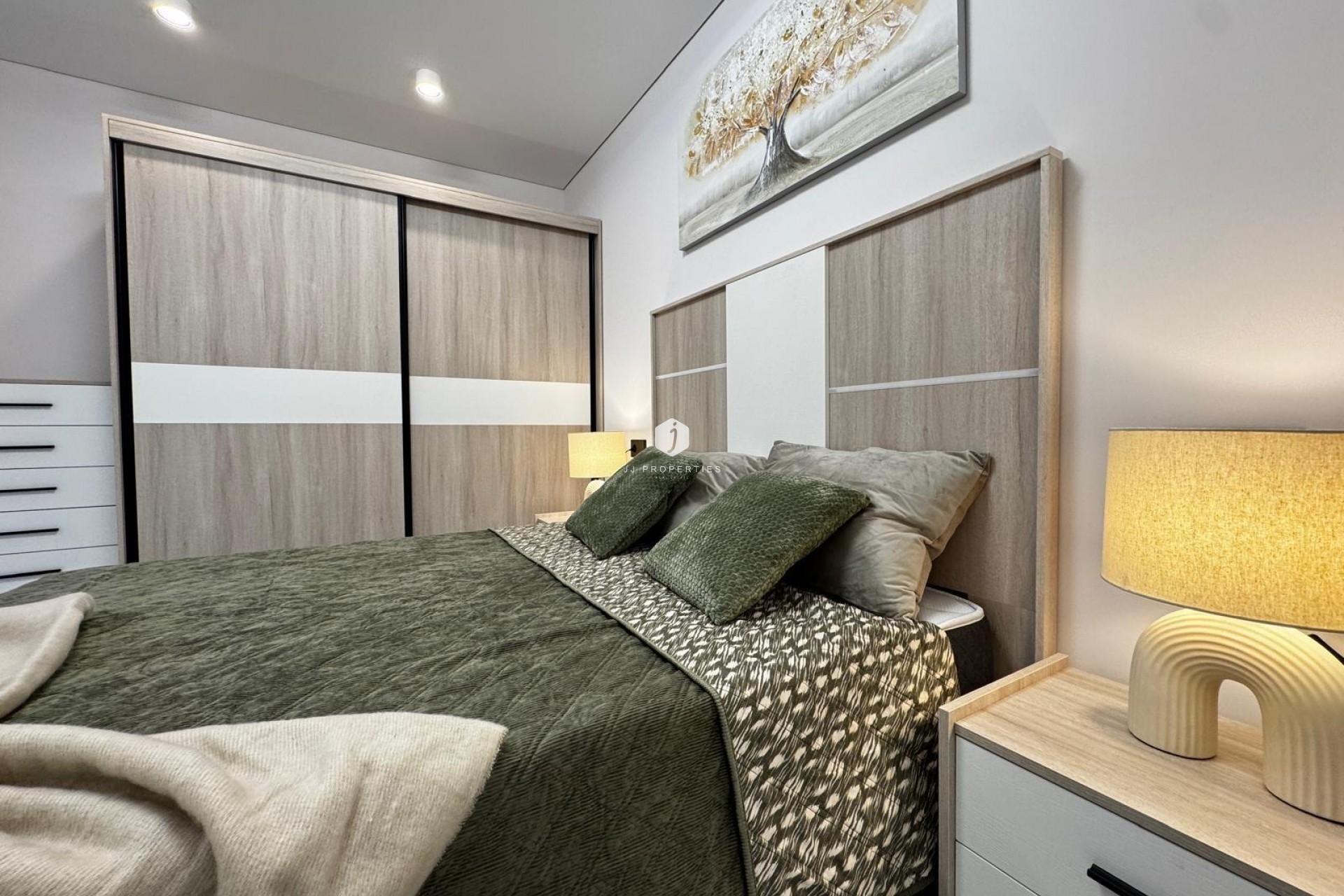 Z drugiej ręki - Bungalow -
Torrevieja - La Siesta - El Salado - Torreta