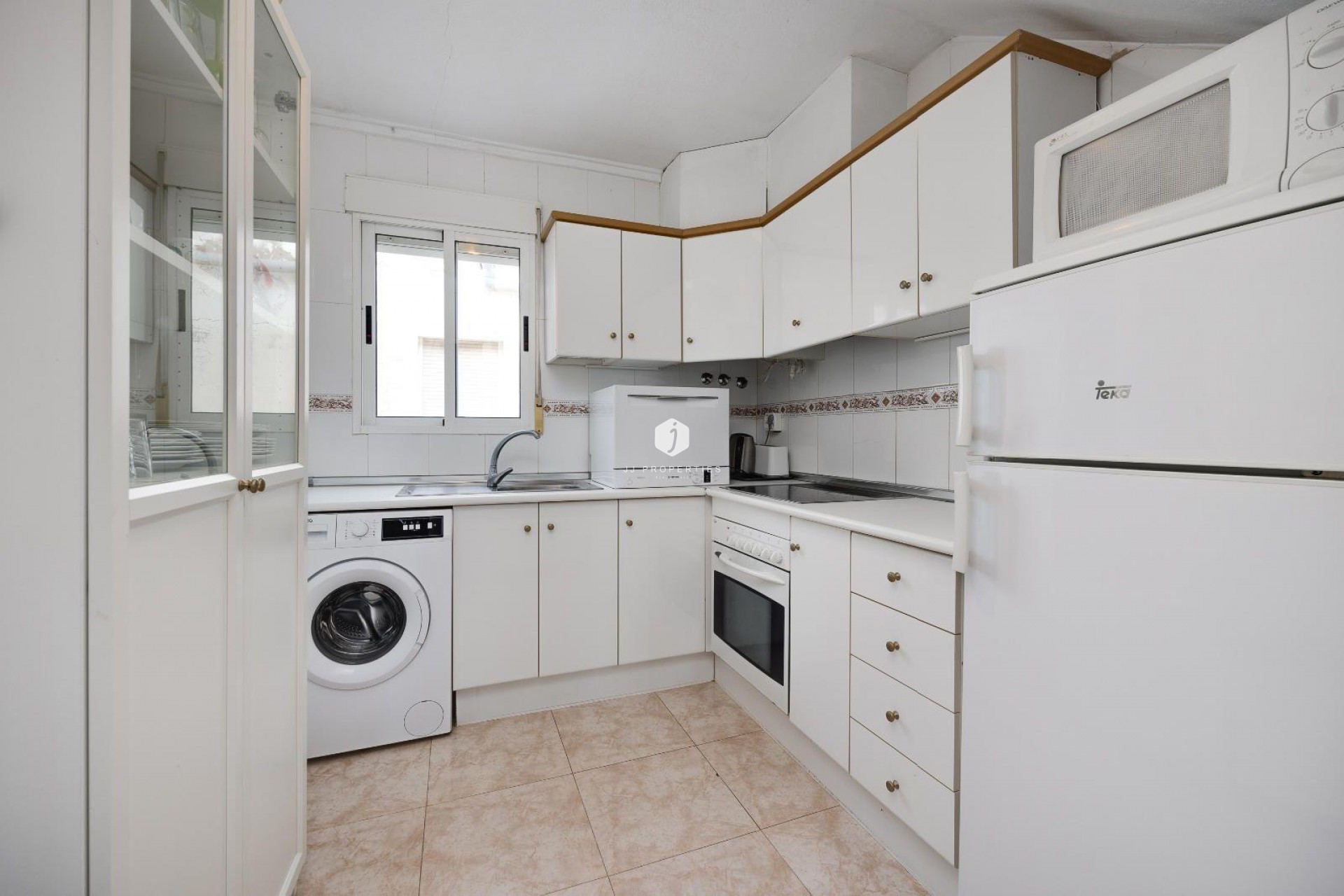 Z drugiej ręki - Bungalow -
Torrevieja - La Siesta - El Salado - Torreta