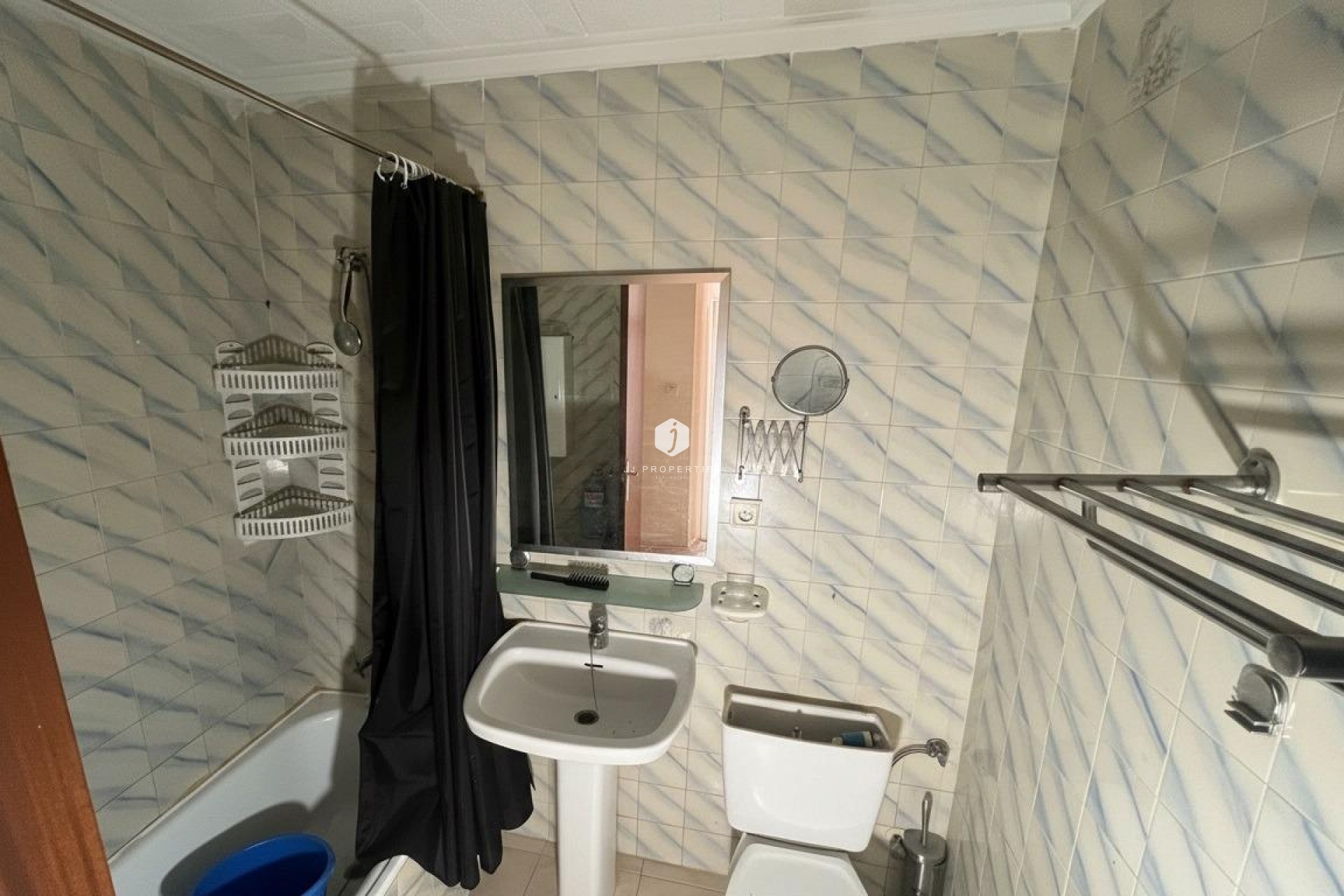 Z drugiej ręki - Bungalow -
Torrevieja - La Siesta - El Salado - Torreta