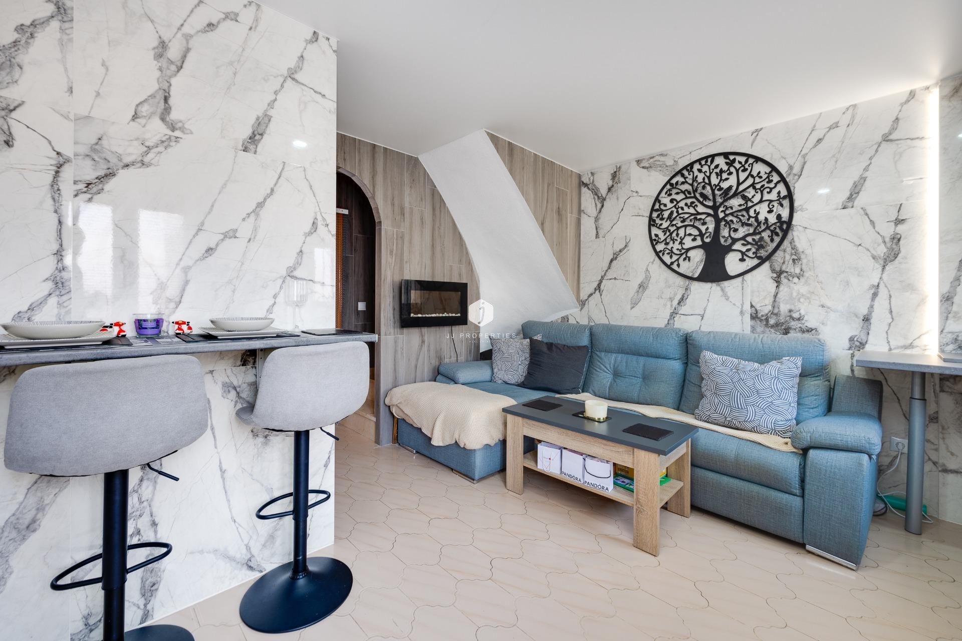Z drugiej ręki - Bungalow -
Torrevieja - La Siesta - El Salado - Torreta