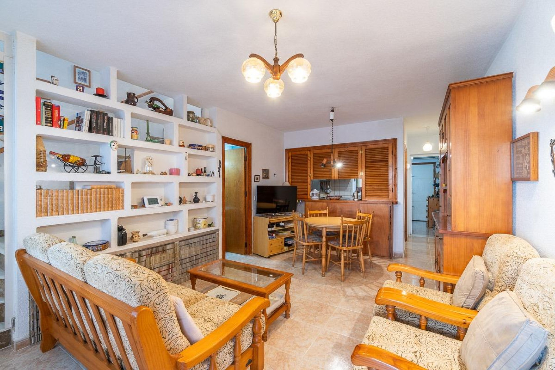 Z drugiej ręki - Bungalow -
Torrevieja - Los Frutales