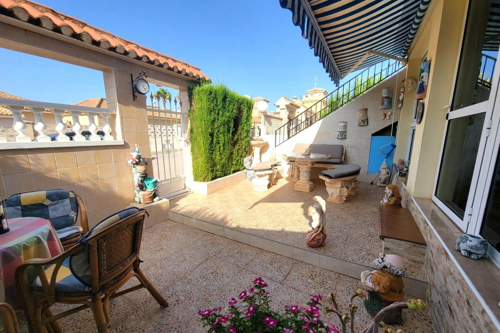 Z drugiej ręki - Bungalow -
Torrevieja - Los Frutales