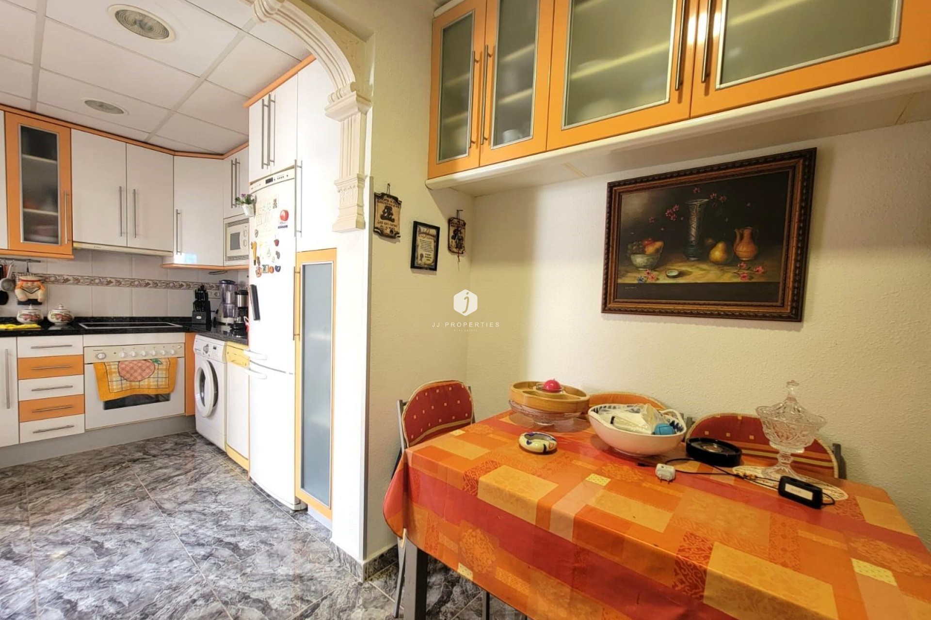 Z drugiej ręki - Bungalow -
Torrevieja - Los Frutales