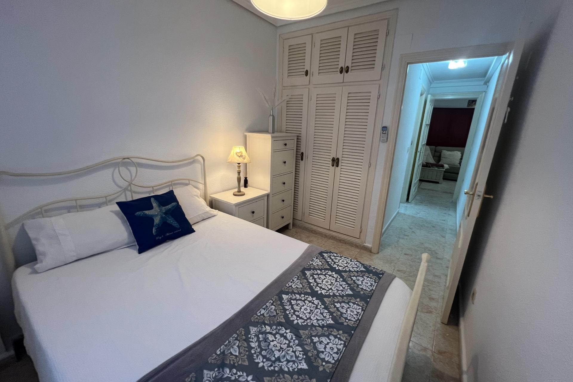 Z drugiej ręki - Bungalow -
Torrevieja - Nueva Torrevieja