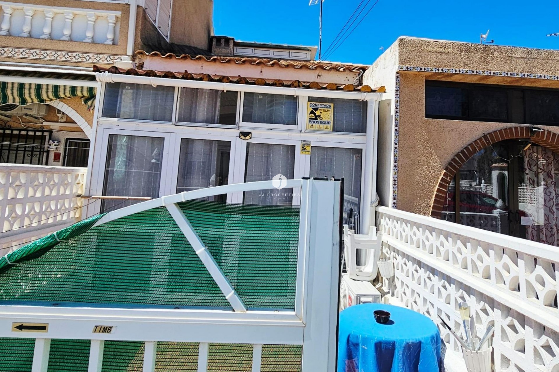 Z drugiej ręki - Bungalow -
Torrevieja - Nueva Torrevieja