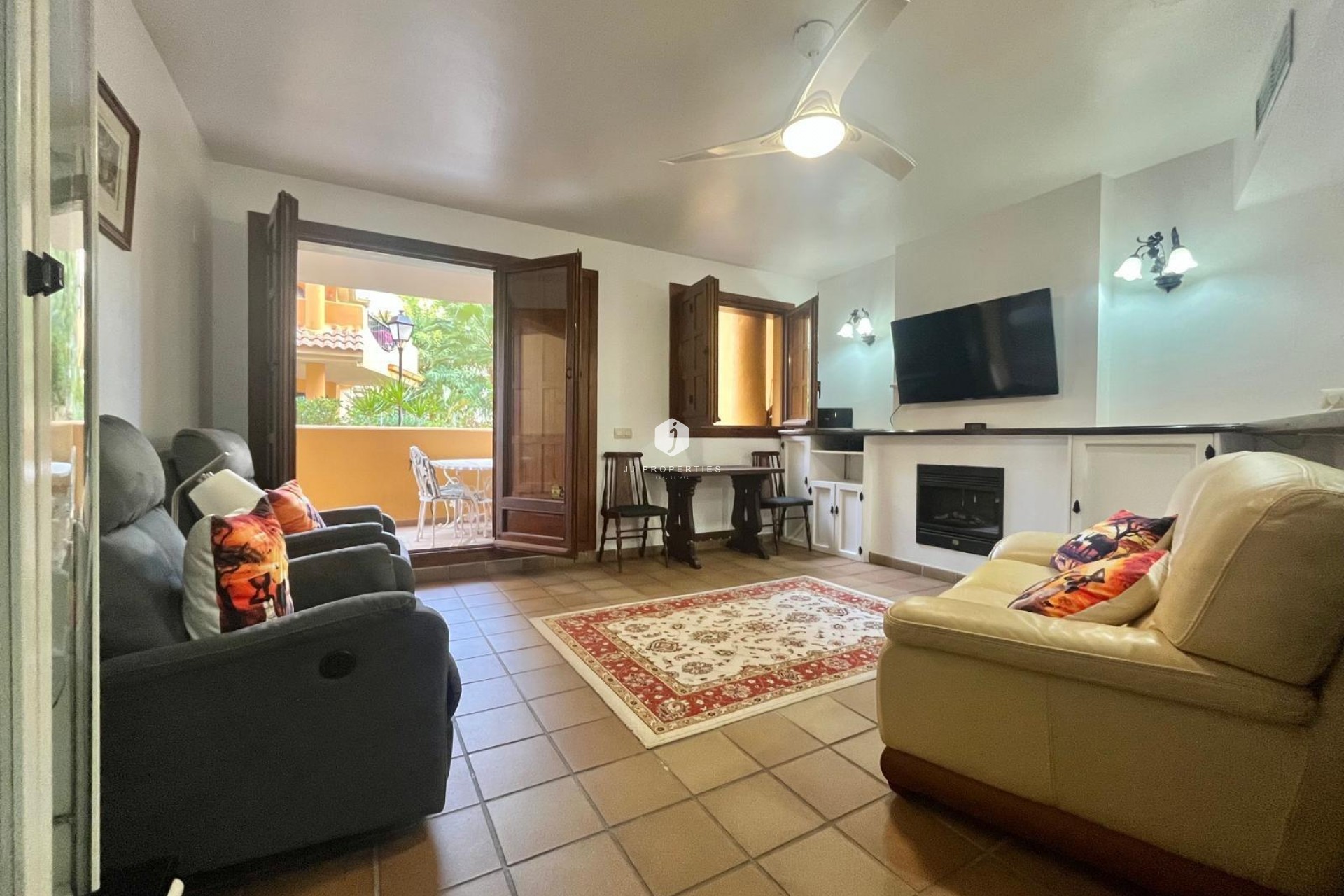 Z drugiej ręki - Bungalow -
Torrevieja - Punta prima