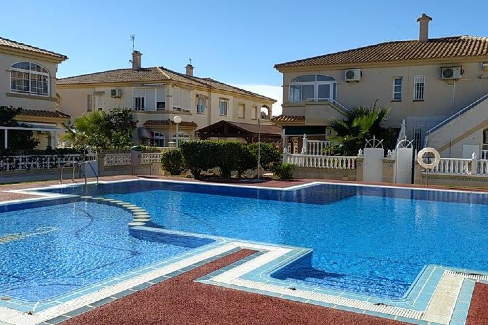 Z drugiej ręki - Bungalow -
Torrevieja - TORREBLANCA LA MATA