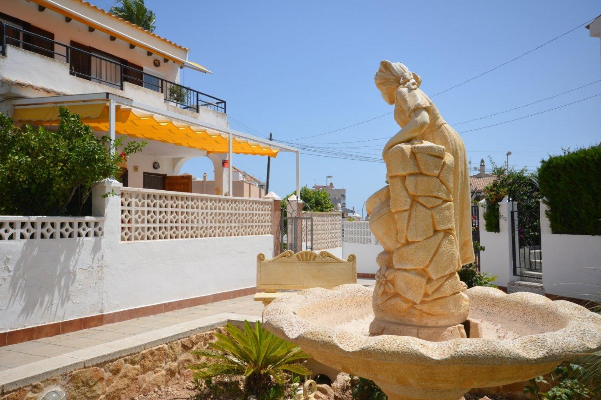 Z drugiej ręki - Bungalow -
Torrevieja - Torreblanca