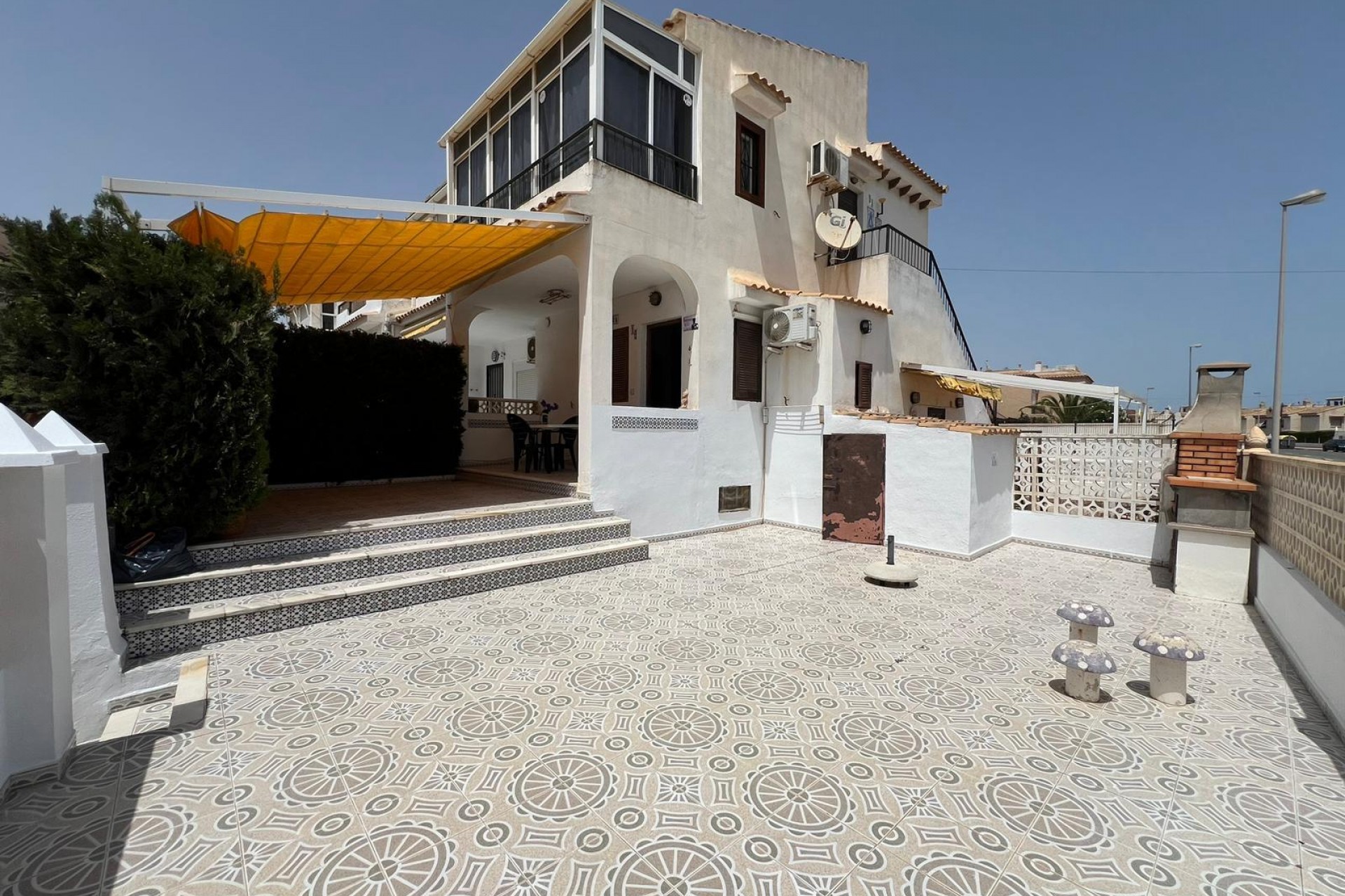 Z drugiej ręki - Bungalow -
Torrevieja - Torreblanca