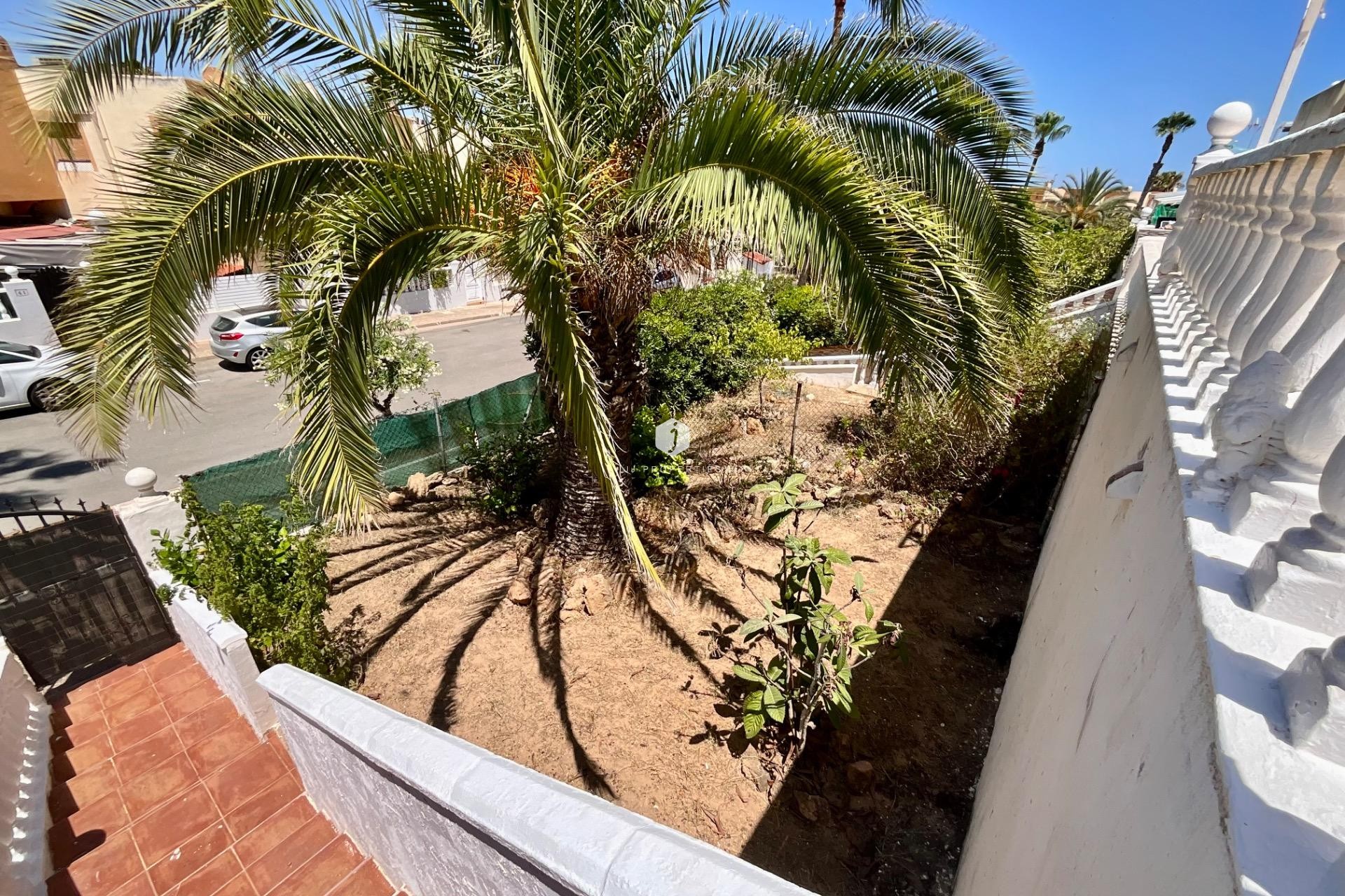 Z drugiej ręki - Bungalow -
Torrevieja - Torreblanca