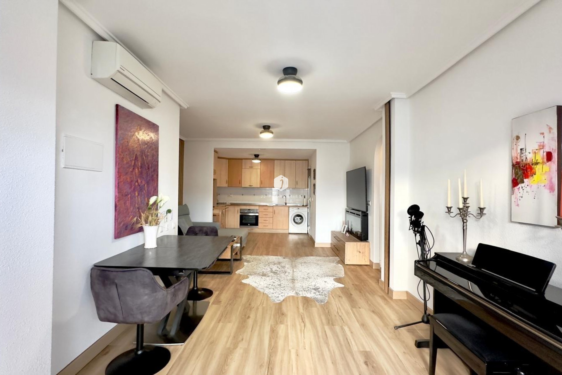 Z drugiej ręki - Bungalow -
Torrevieja - Torreblanca