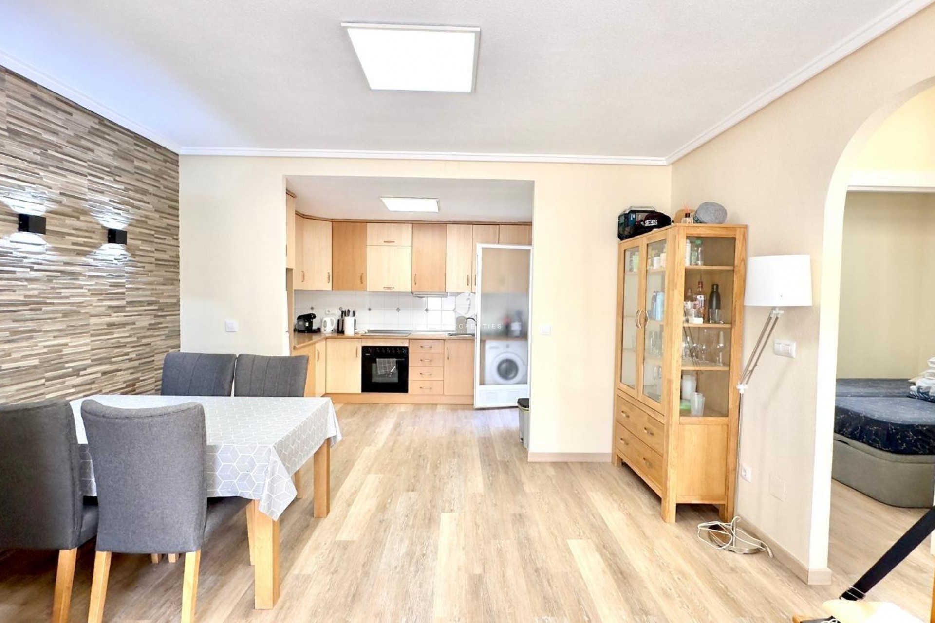 Z drugiej ręki - Bungalow -
Torrevieja - Torreblanca