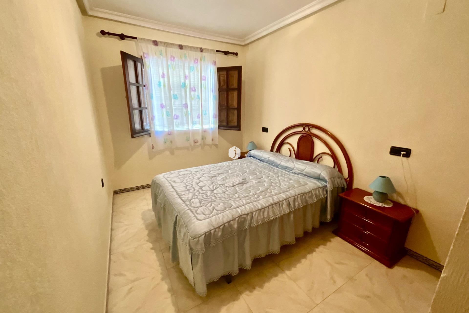 Z drugiej ręki - Bungalow -
Torrevieja - Torreblanca