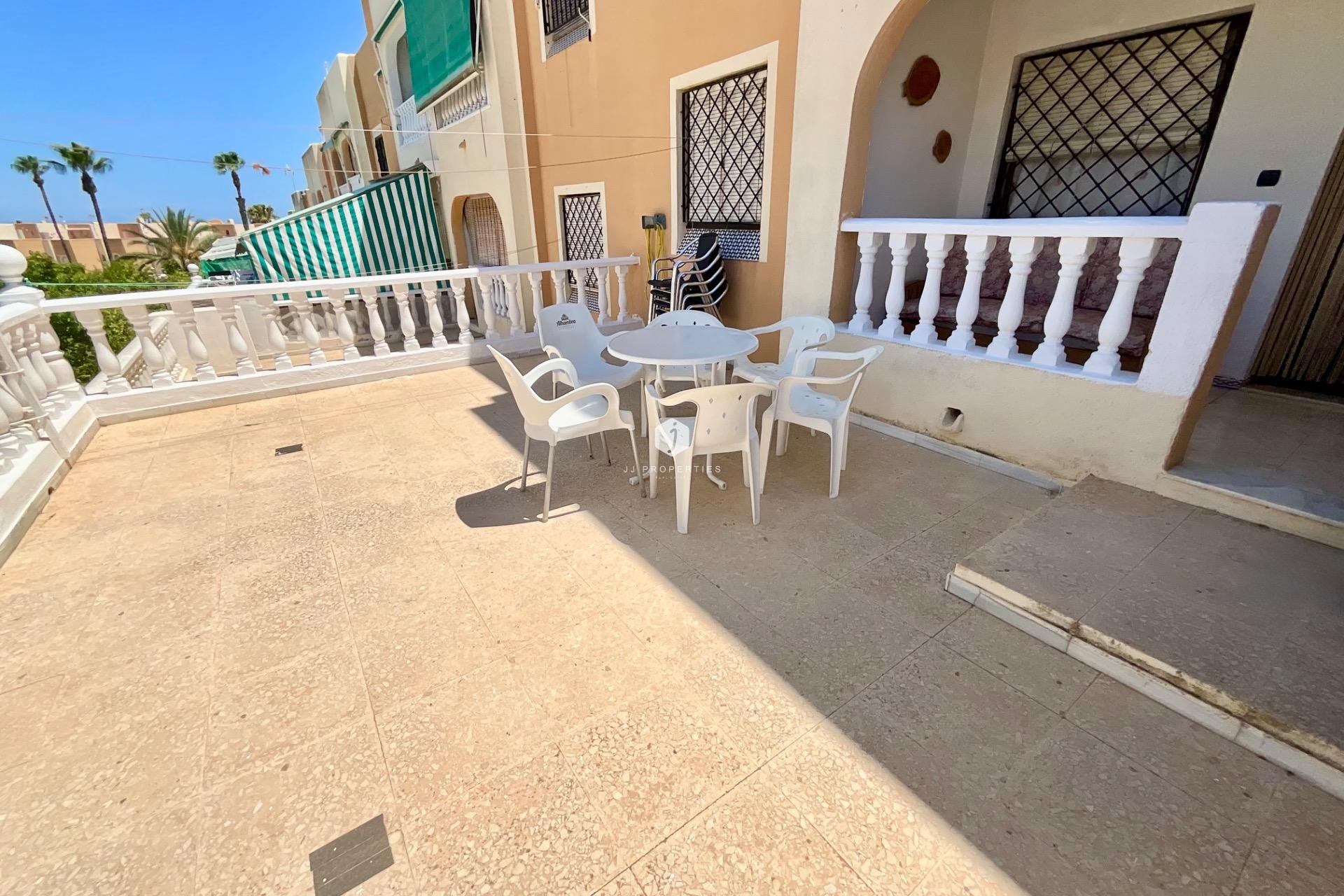 Z drugiej ręki - Bungalow -
Torrevieja - Torreblanca