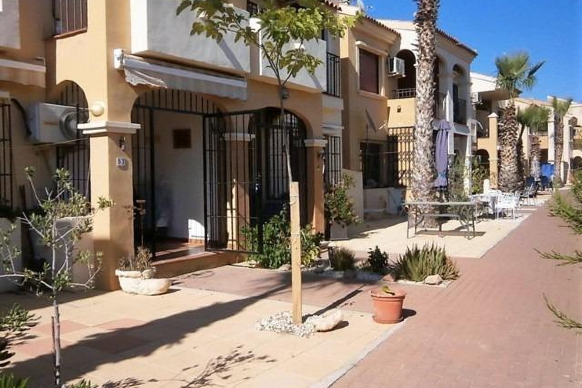 Z drugiej ręki - Bungalow -
Torrevieja - Torretas