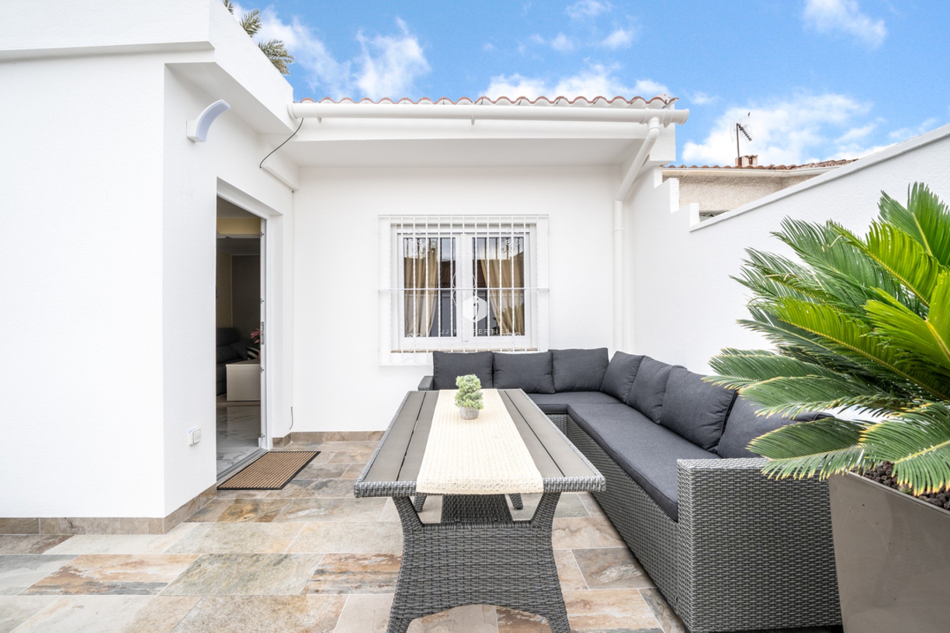 Z drugiej ręki - Bungalow -
Torrevieja - Torretas
