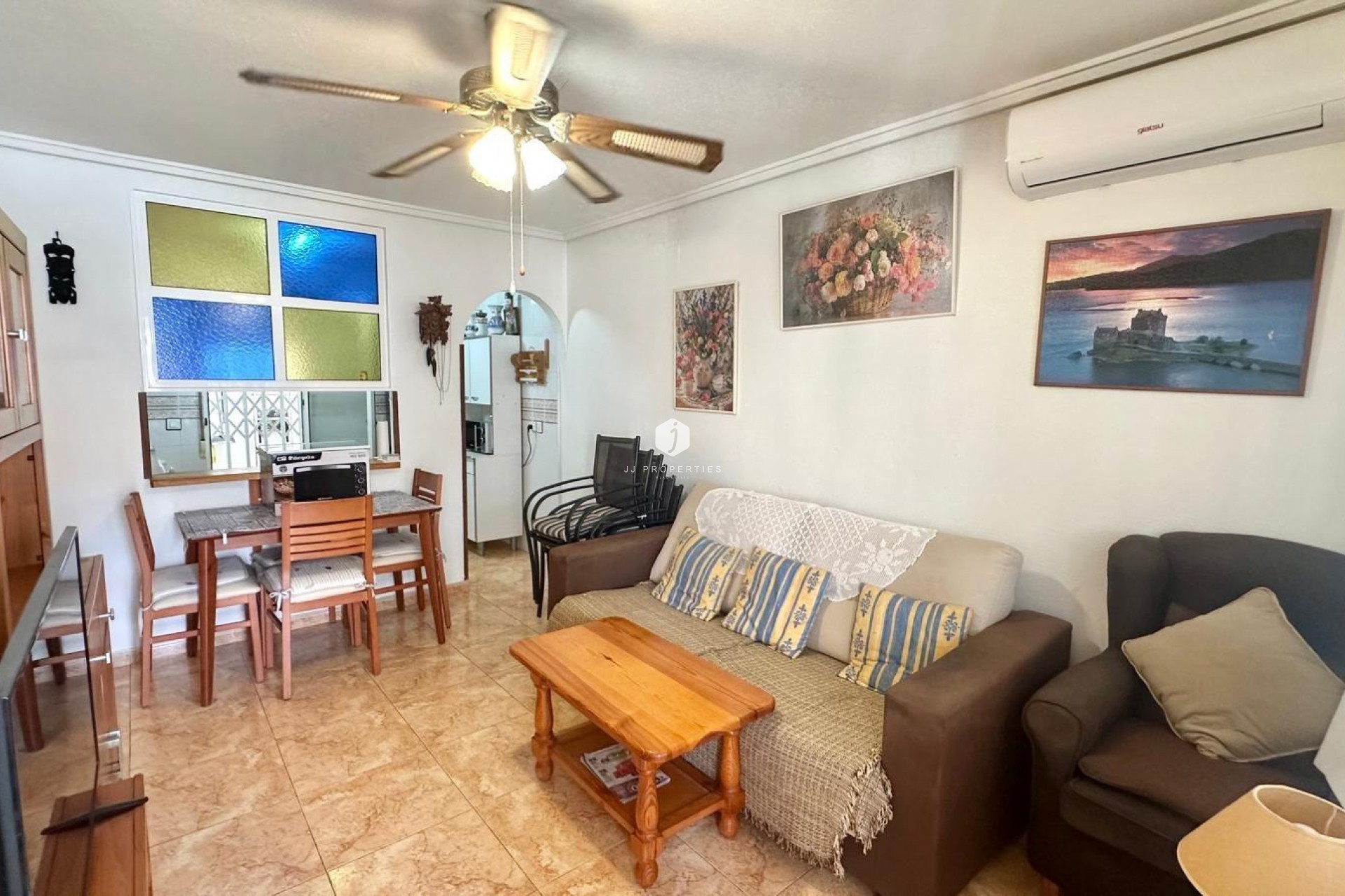 Z drugiej ręki - Bungalow -
Torrevieja - Torretas