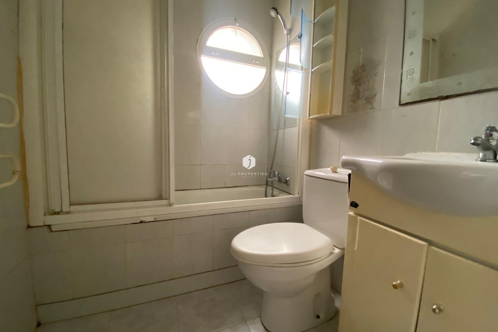 Z drugiej ręki - Bungalow -
Torrevieja - Torretas