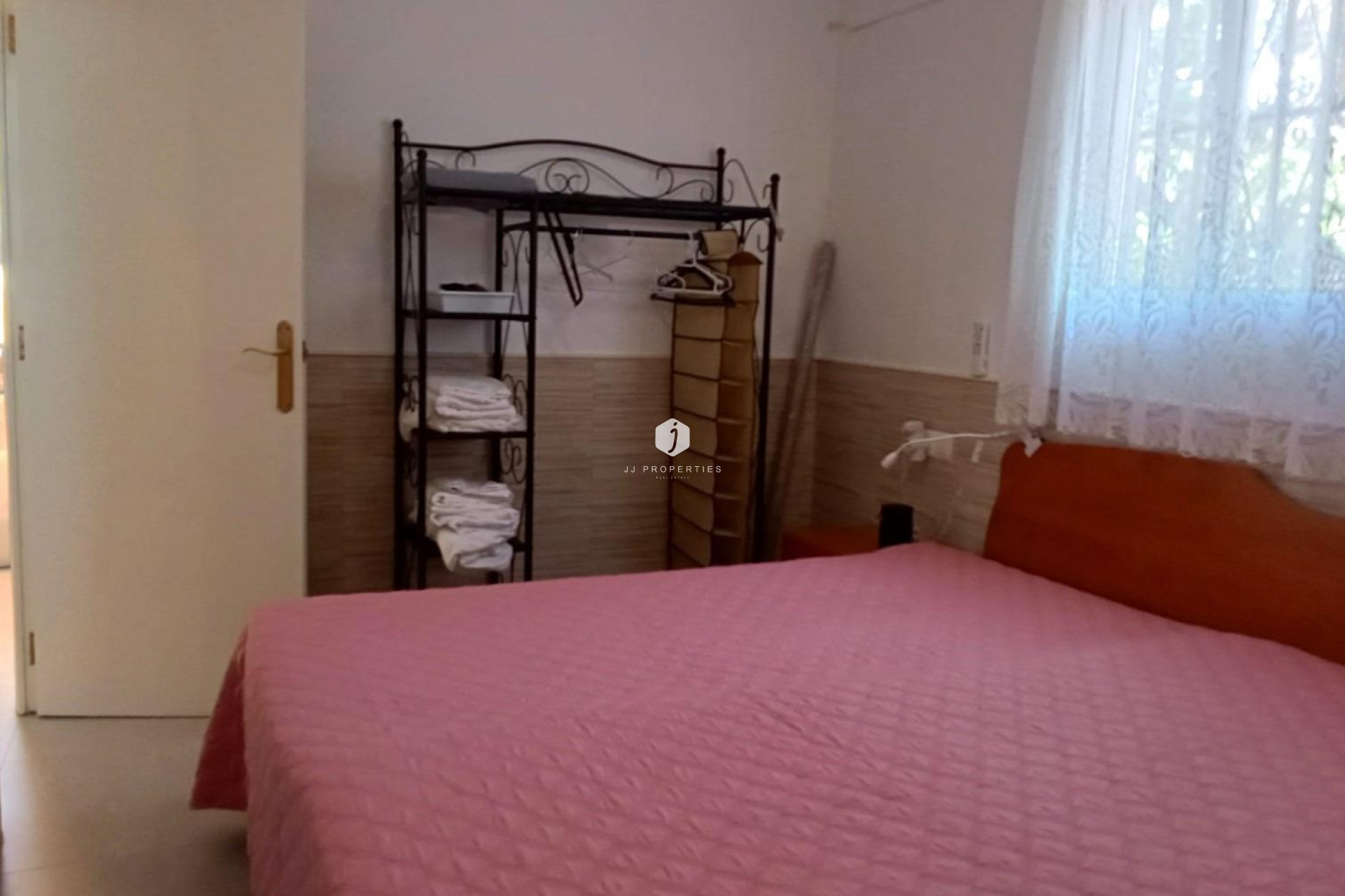 Z drugiej ręki - Bungalow -
Torrevieja - Torretas