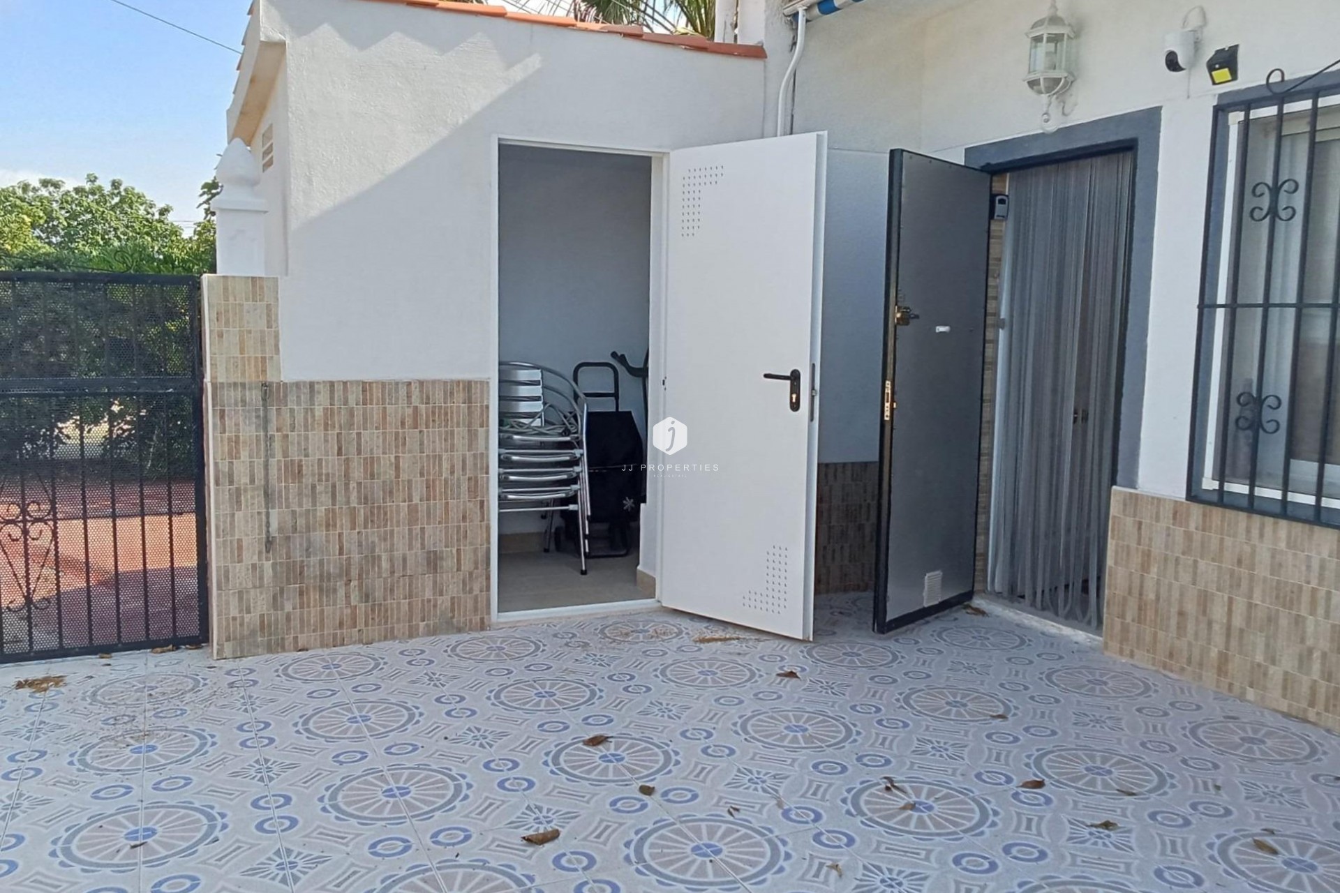 Z drugiej ręki - Bungalow -
Torrevieja - Torretas