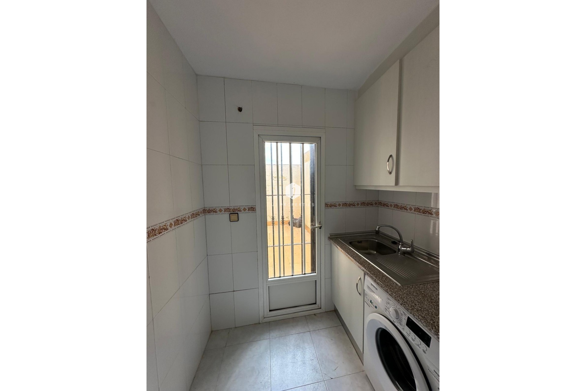 Z drugiej ręki - Bungalow -
Torrevieja