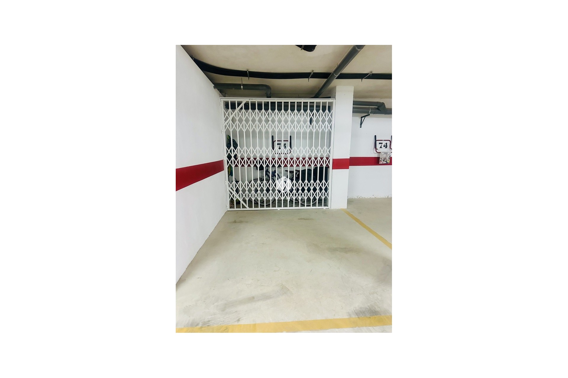 Z drugiej ręki - Daszek -
Guardamar del Segura - El Raso