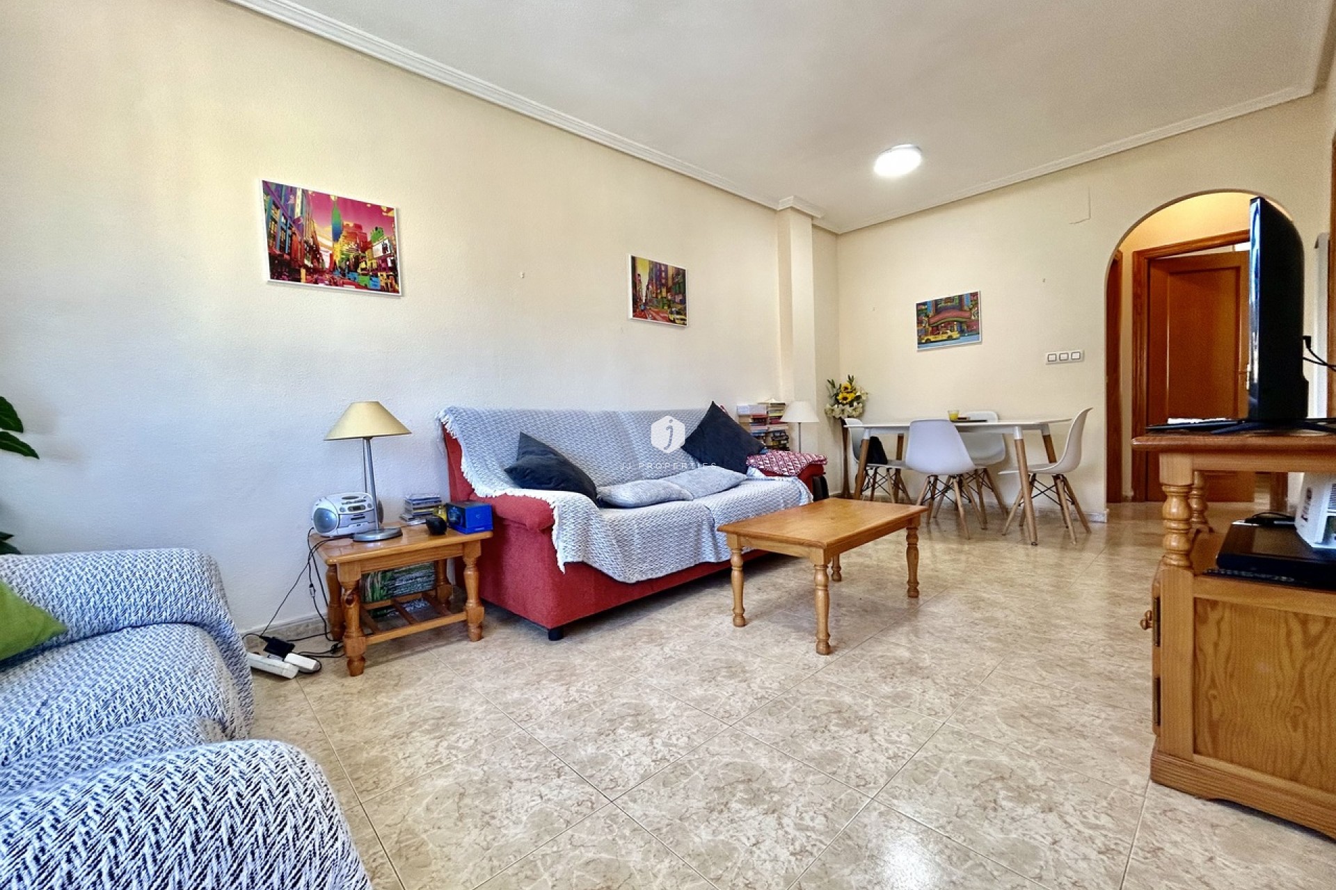 Z drugiej ręki - Daszek -
La Zenia - Costa Blanca