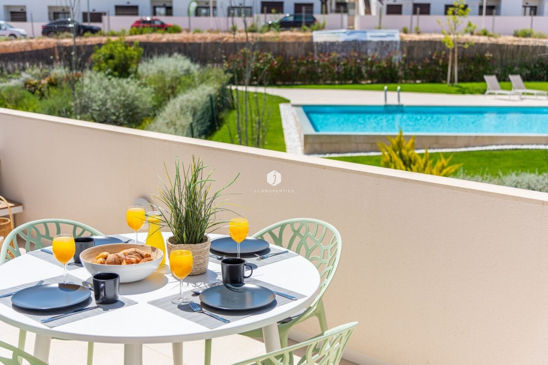 Z drugiej ręki - Daszek -
Los Balcones - Costa Blanca