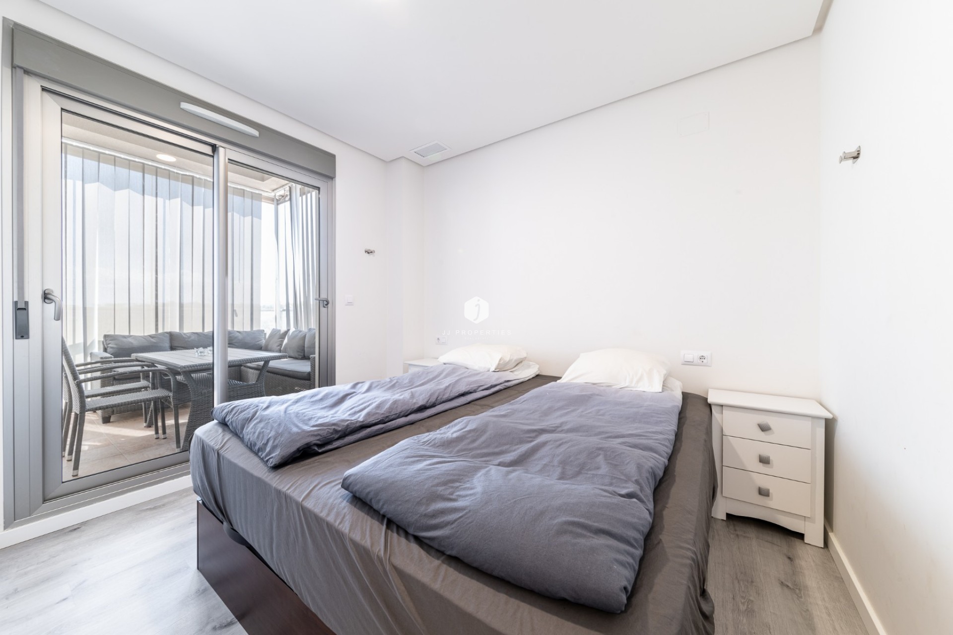 Z drugiej ręki - Daszek -
Orihuela Costa - Costa Blanca