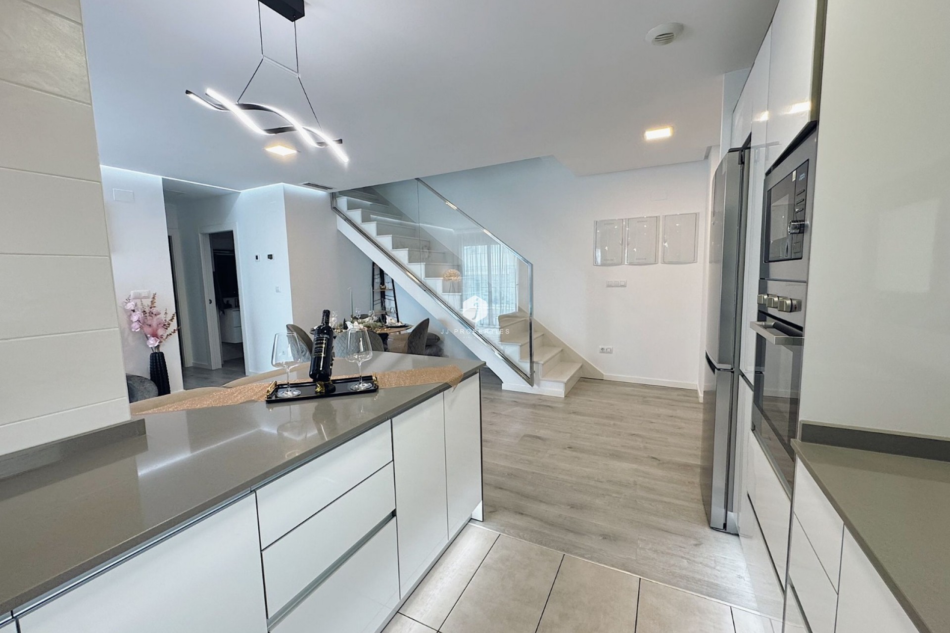 Z drugiej ręki - Daszek -
Orihuela Costa - Costa Blanca