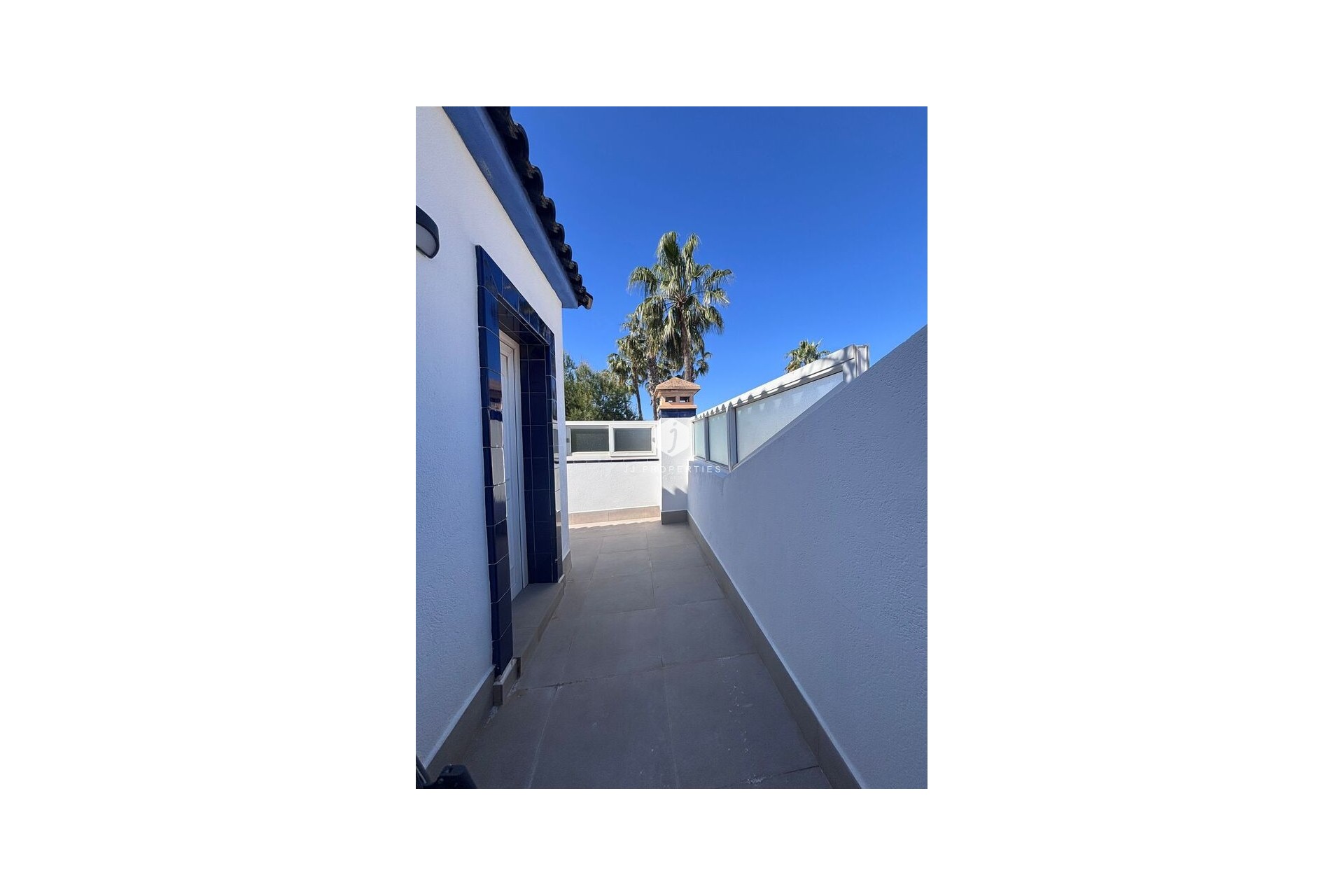 Z drugiej ręki - Daszek -
Orihuela Costa - Costa Blanca