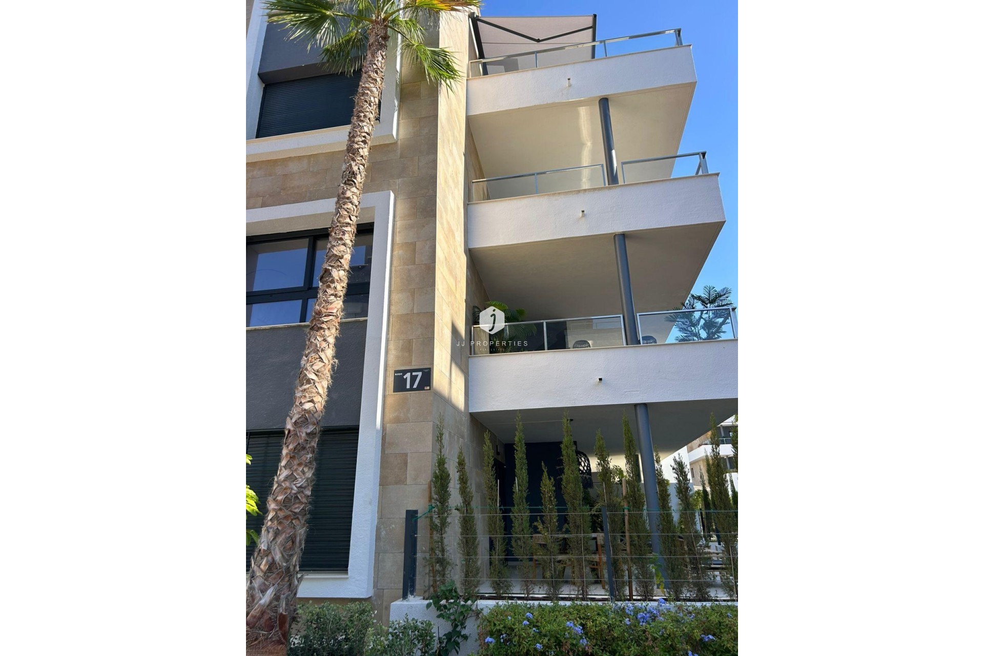 Z drugiej ręki - Daszek -
Orihuela Costa - Playa Flamenca