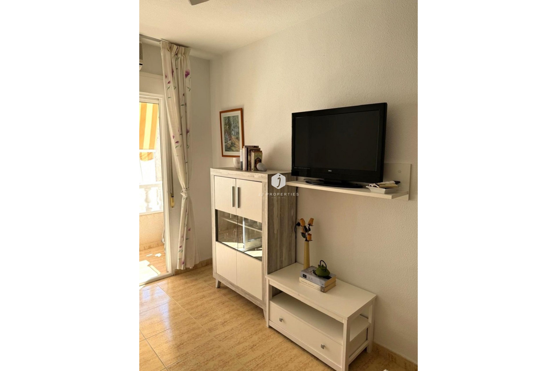 Z drugiej ręki - Daszek -
Torrevieja - Acequion