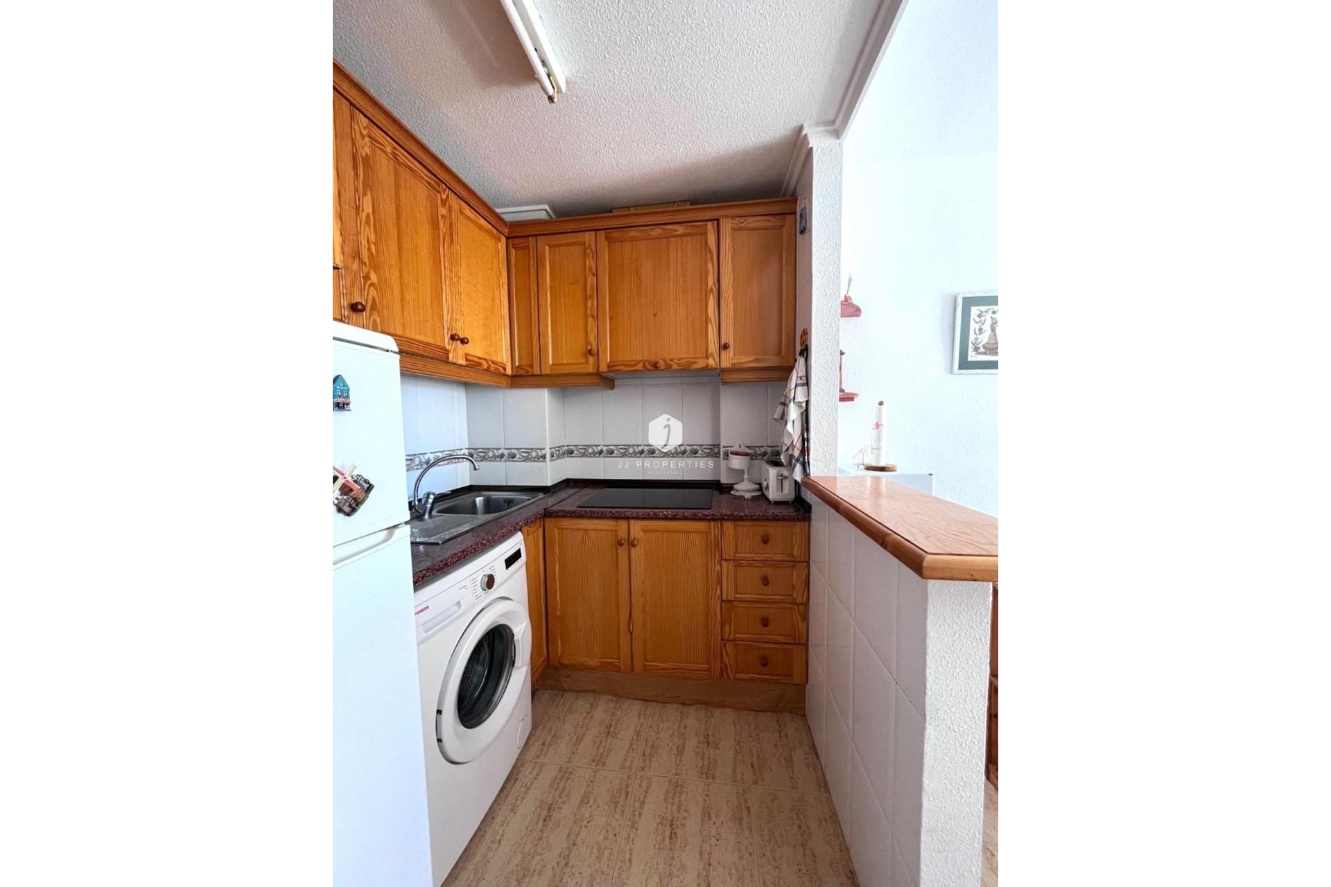 Z drugiej ręki - Daszek -
Torrevieja - Acequion