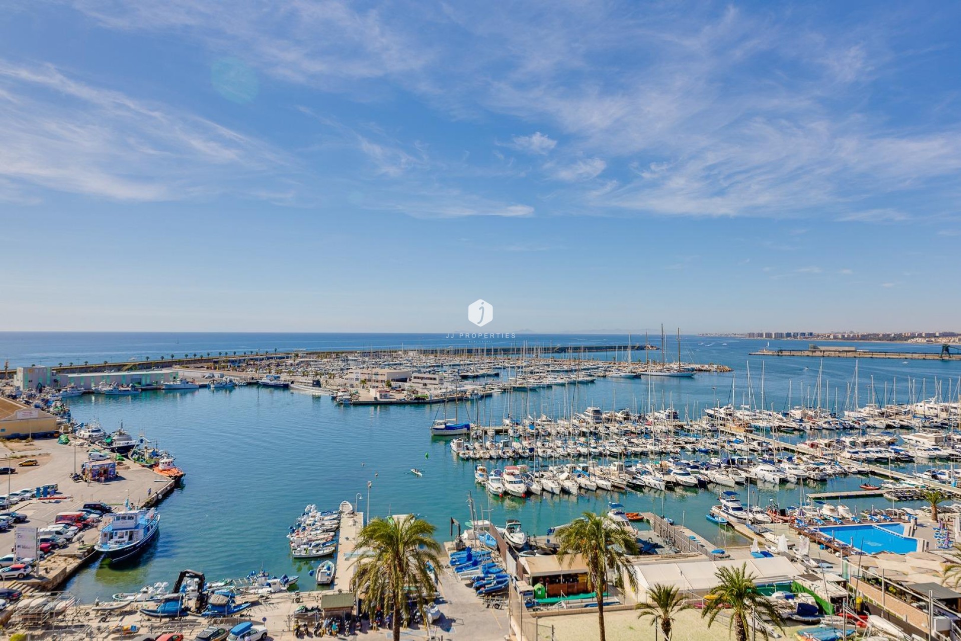 Z drugiej ręki - Daszek -
Torrevieja - Centro