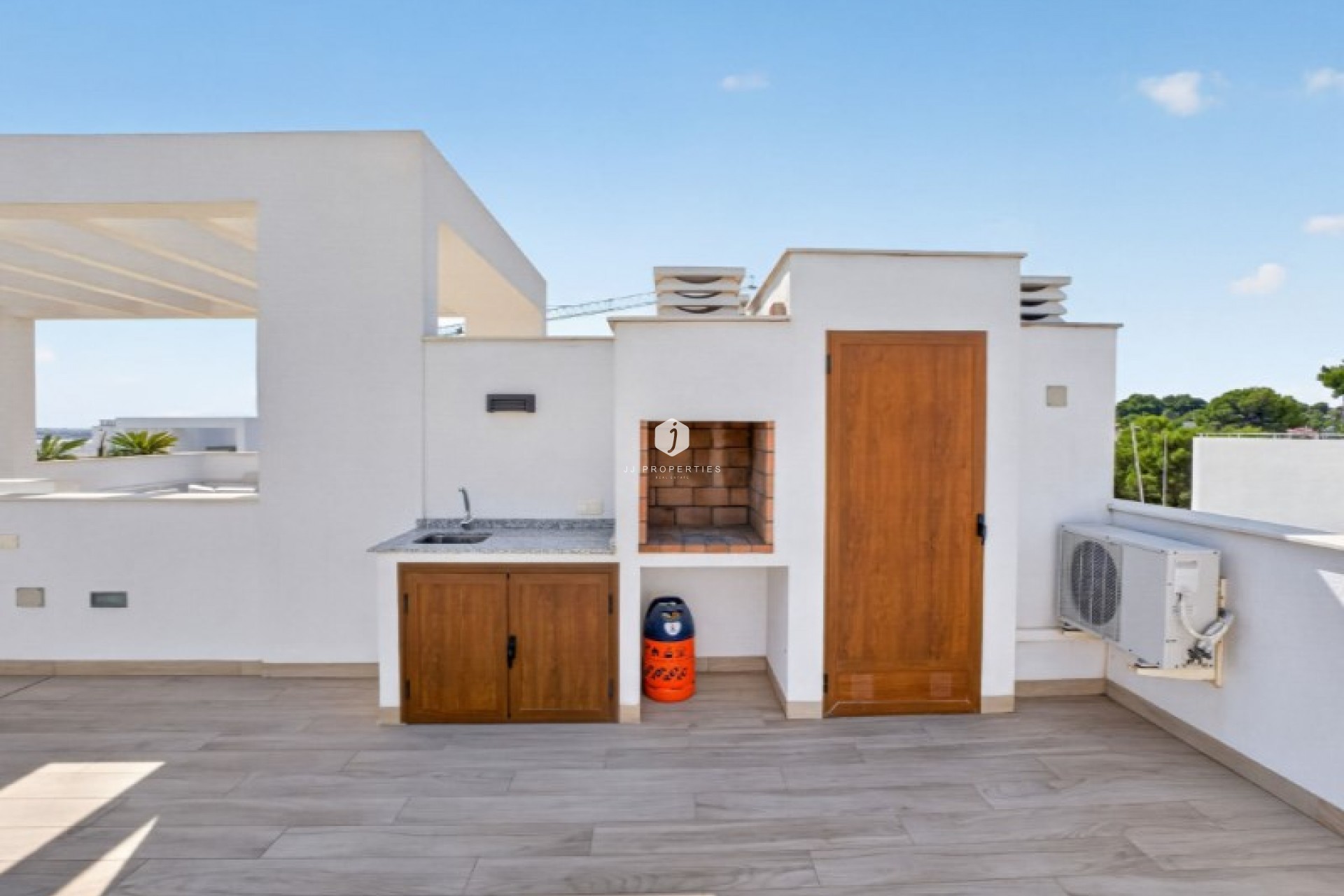 Z drugiej ręki - Daszek -
Torrevieja - Costa Blanca