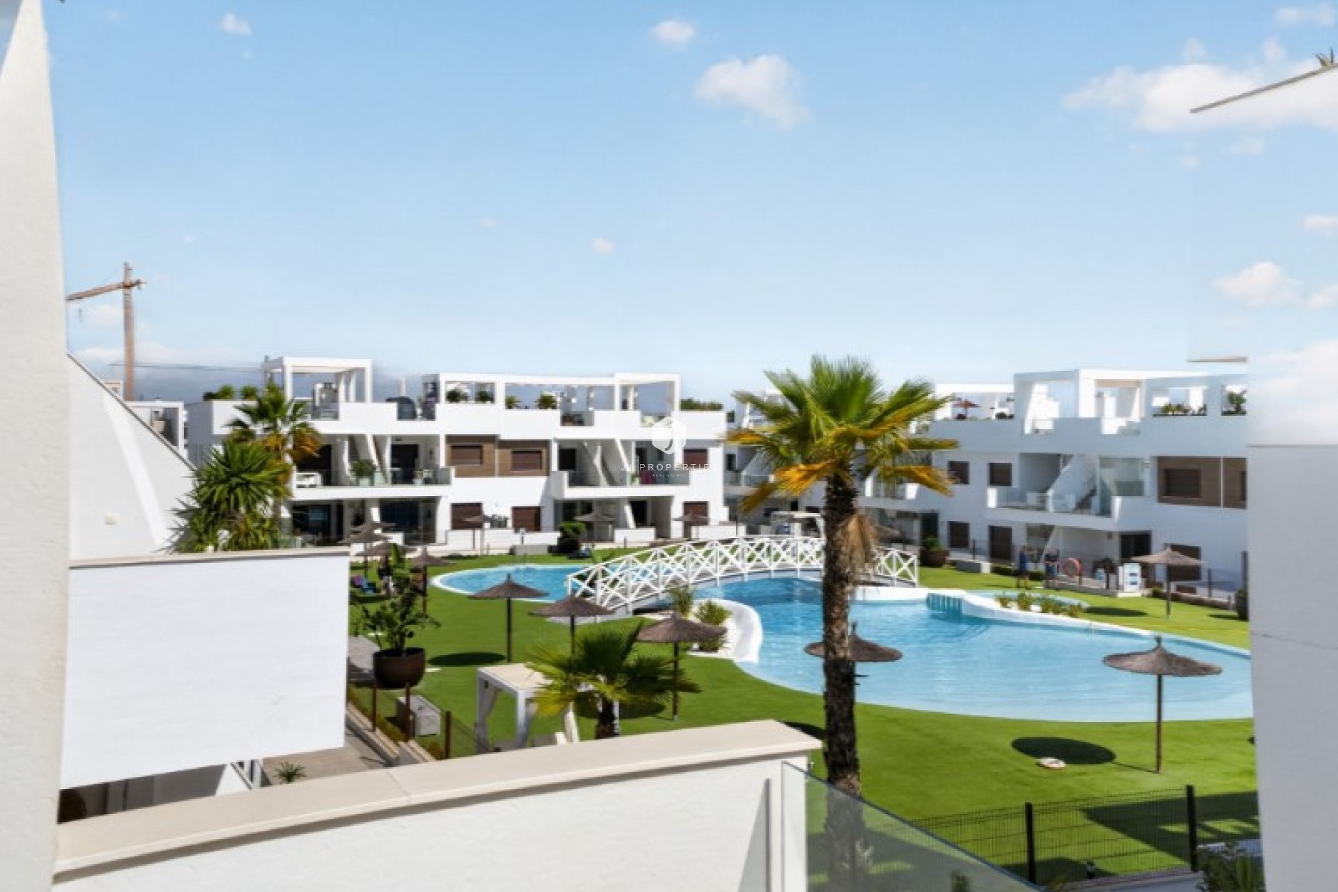 Z drugiej ręki - Daszek -
Torrevieja - Costa Blanca