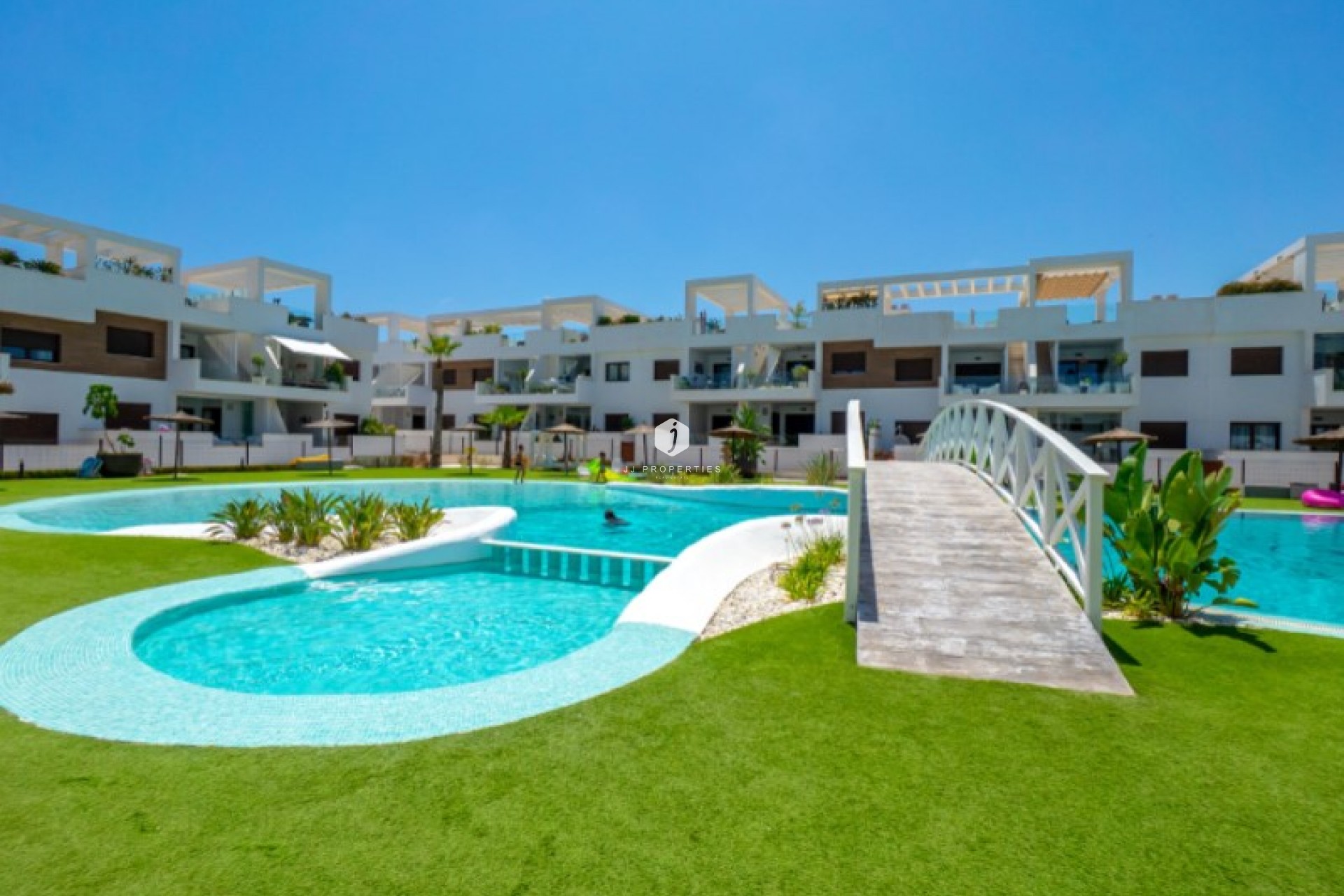 Z drugiej ręki - Daszek -
Torrevieja - Costa Blanca