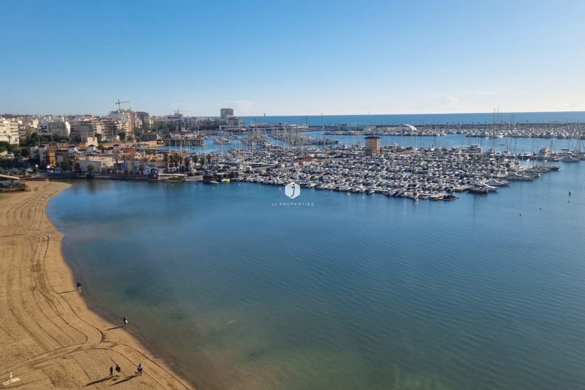 Z drugiej ręki - Daszek -
Torrevieja - El Acequión - Los Náufragos