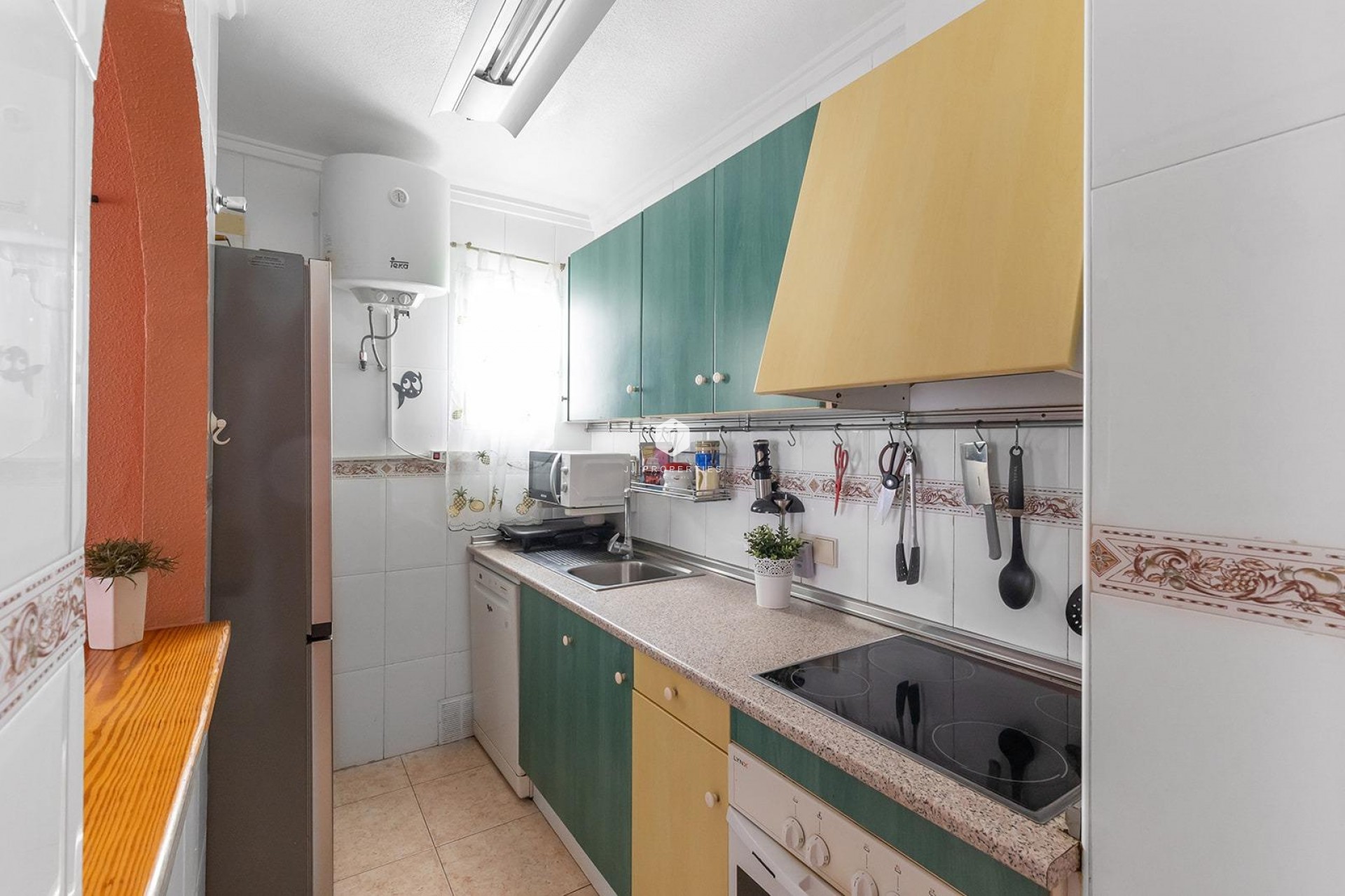 Z drugiej ręki - Daszek -
Torrevieja - El molino