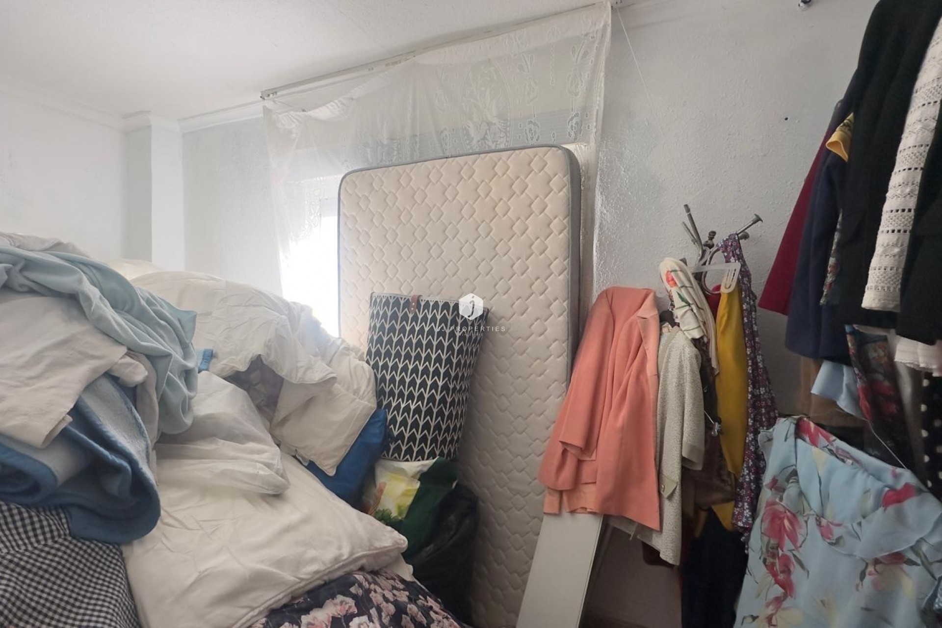 Z drugiej ręki - Daszek -
Torrevieja - Estacion de autobuses